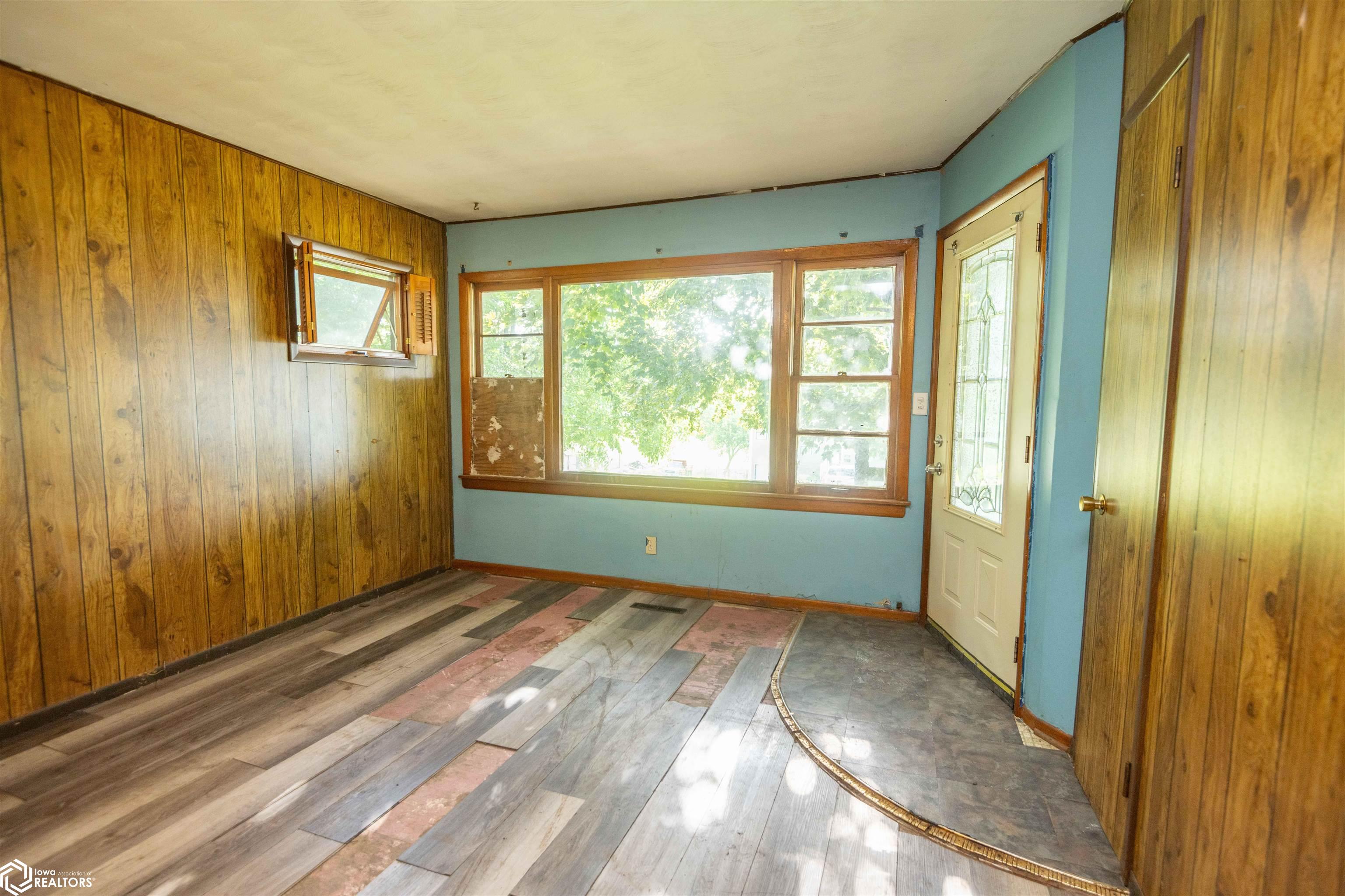 221 Skyline Drive, Ottumwa, Iowa image 13