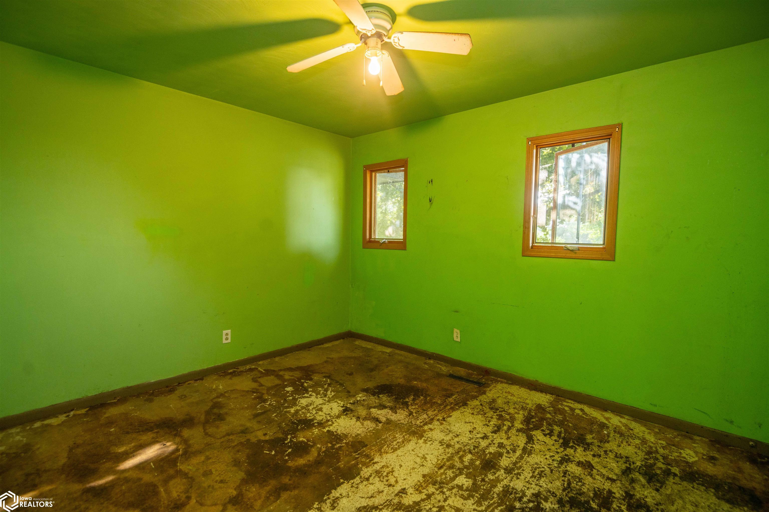 221 Skyline Drive, Ottumwa, Iowa image 14