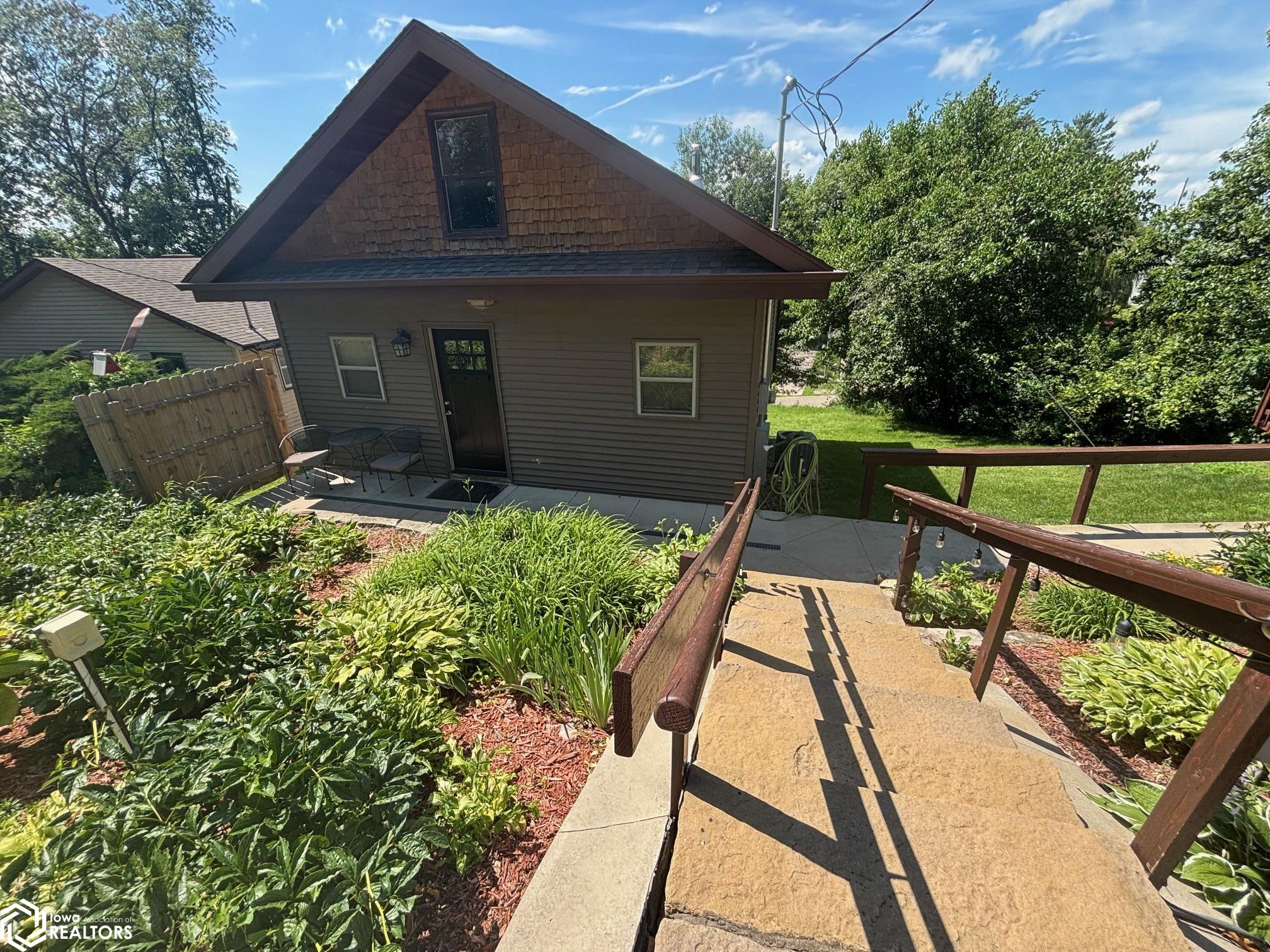 6110 N Lakeshore Drive, Brooklyn, Iowa image 3
