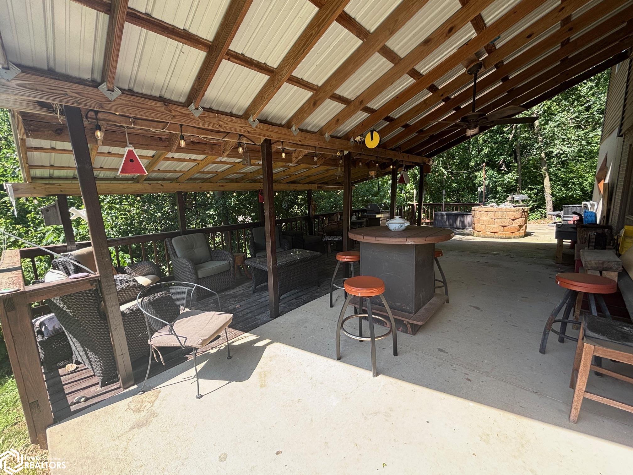 6110 N Lakeshore Drive, Brooklyn, Iowa image 7