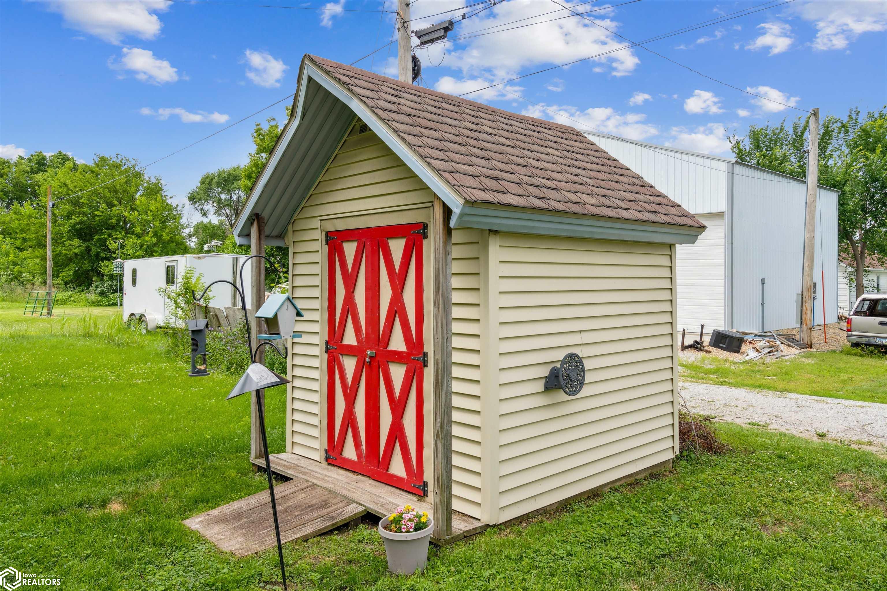418 Q Avenue, Nevada, Iowa image 24