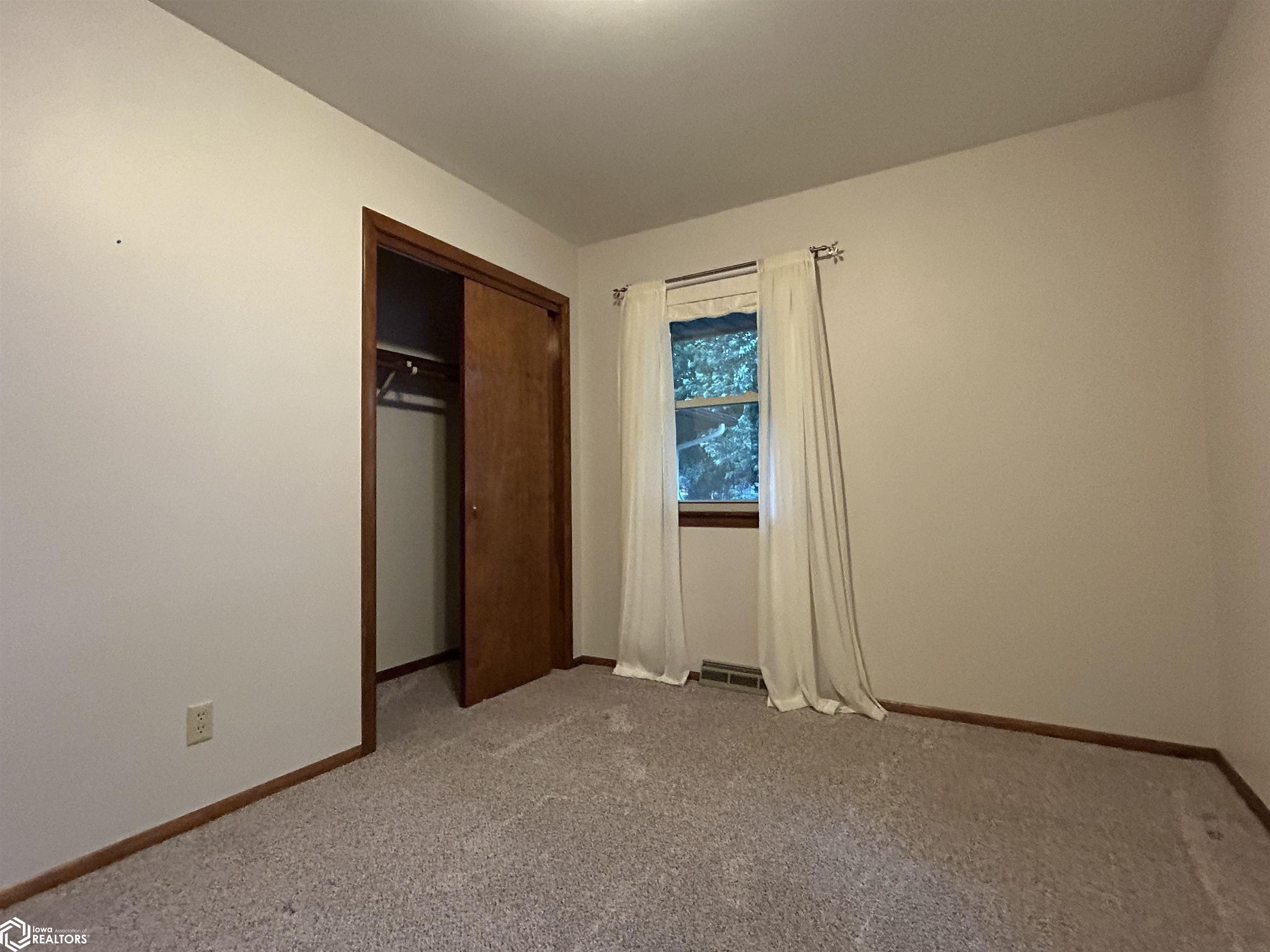 245 Anderson Drive, Forest City, Iowa image 25