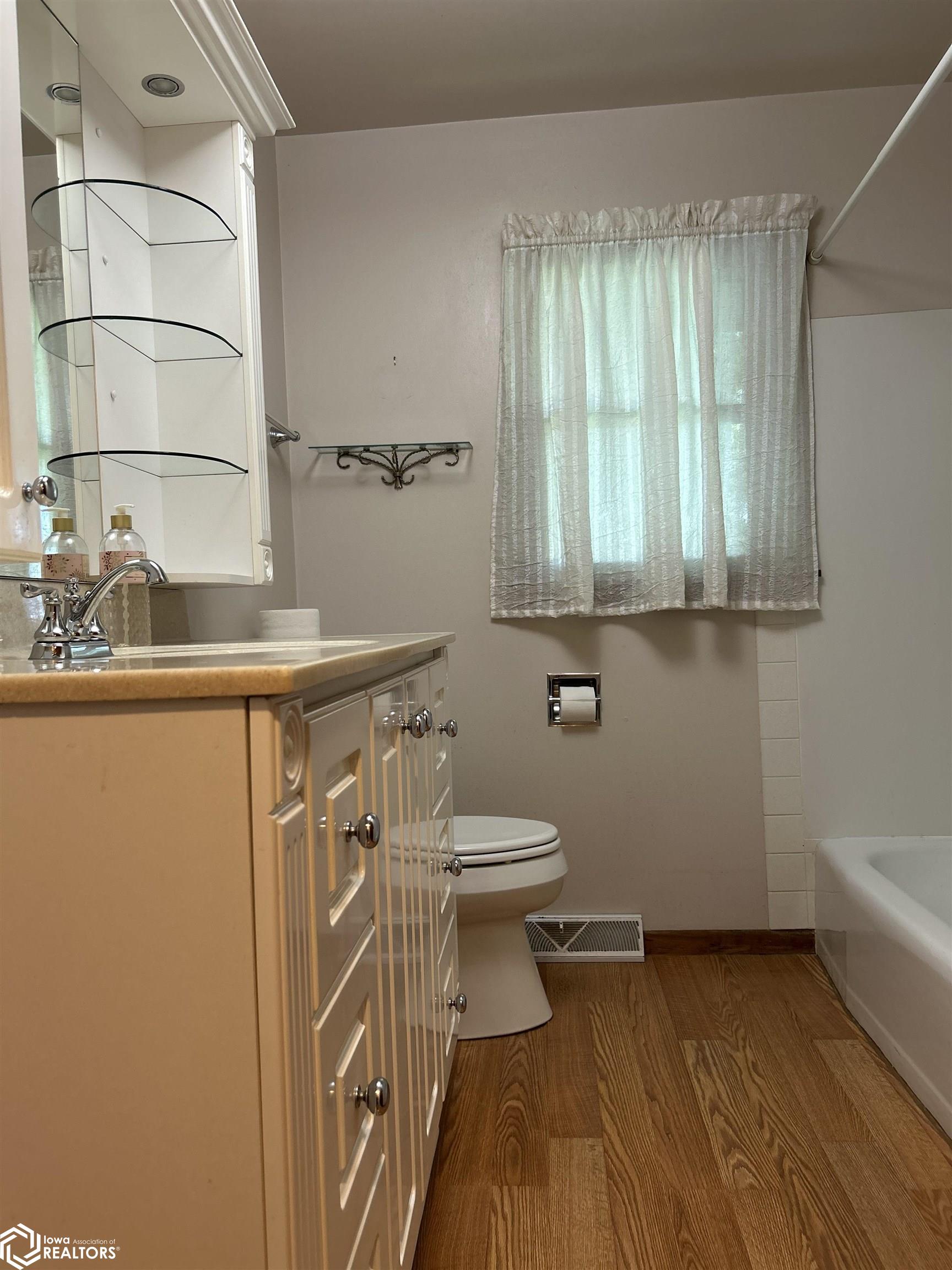 245 Anderson Drive, Forest City, Iowa image 29