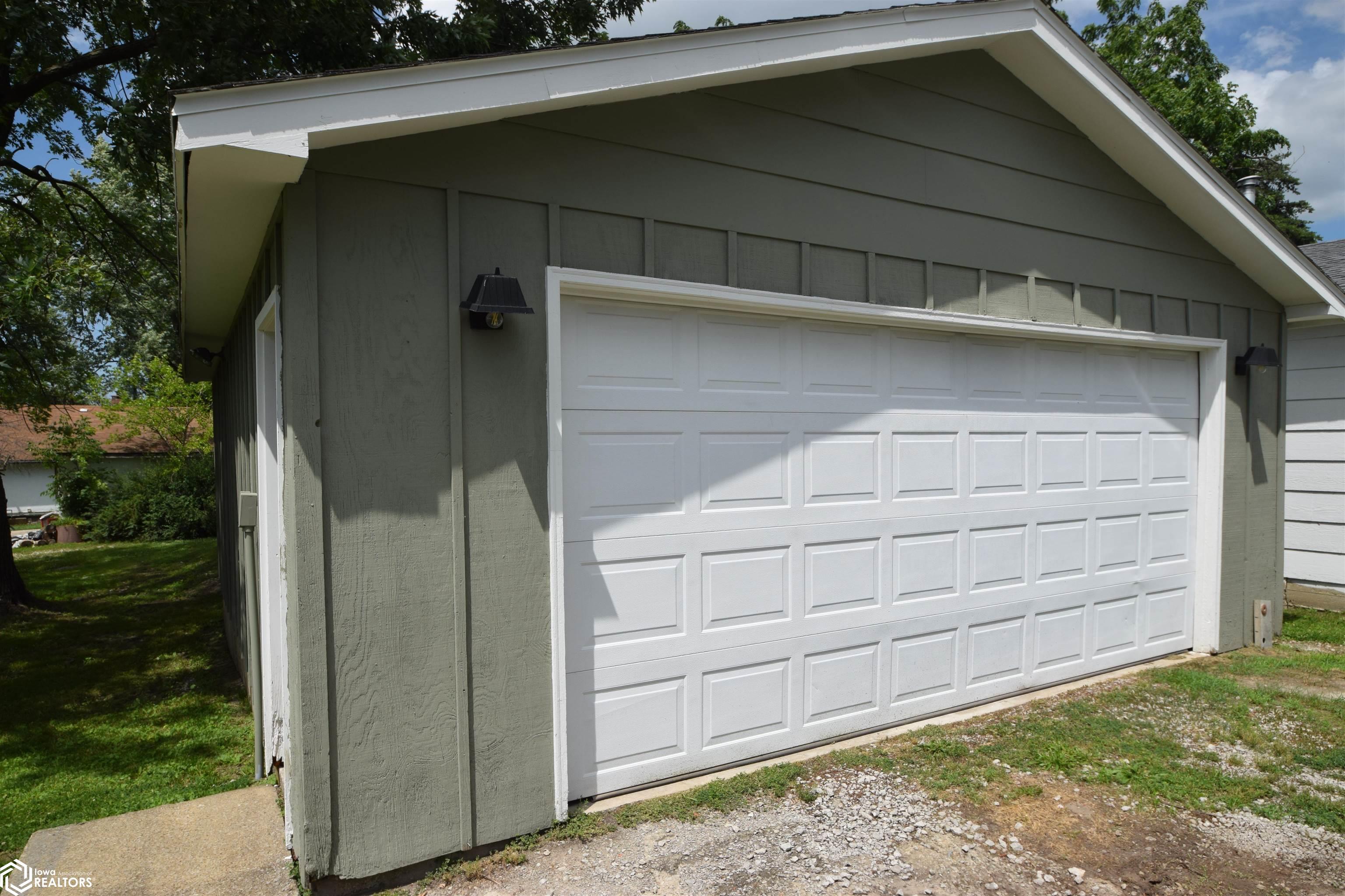301 E Fair, Centerville, Iowa image 18