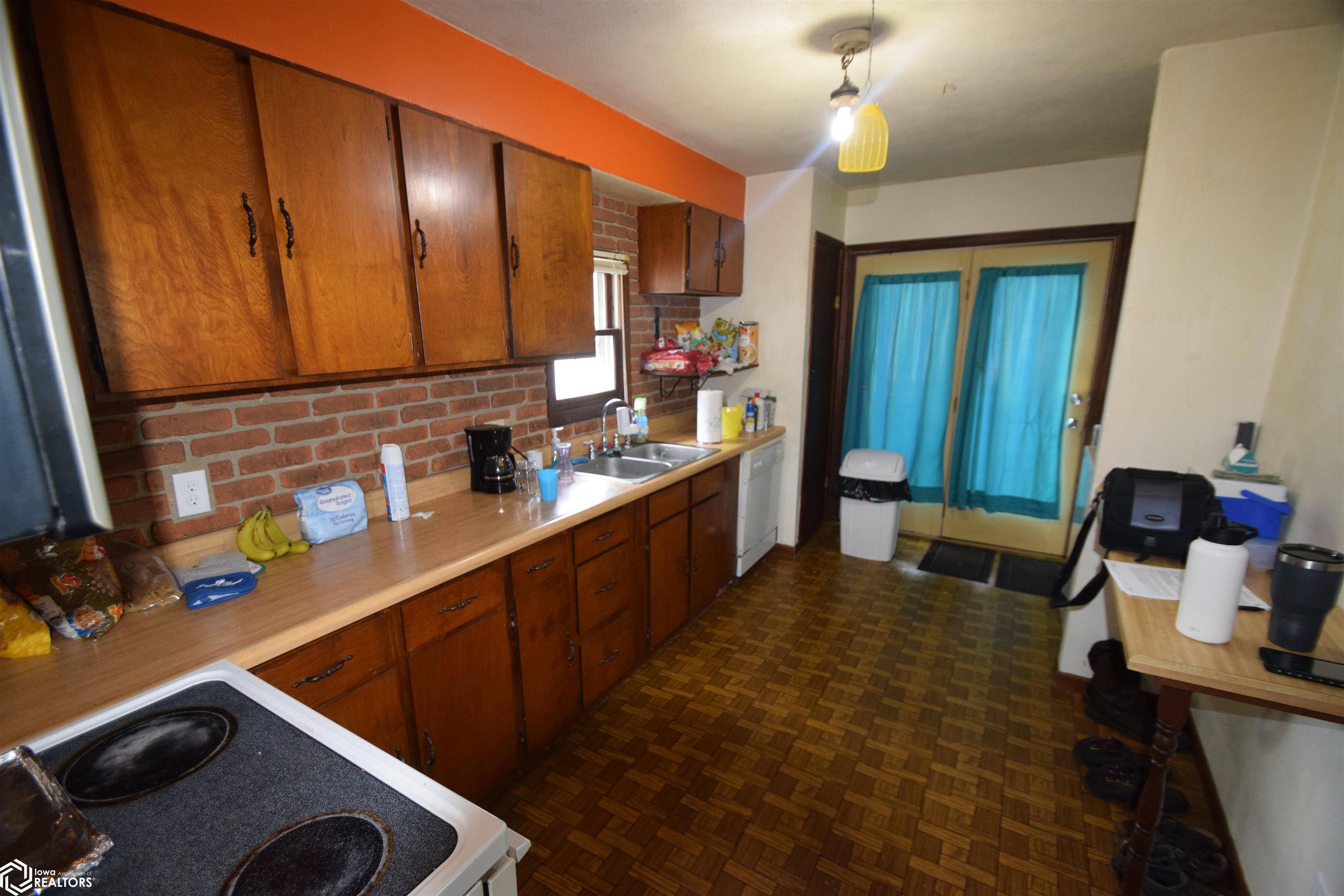 301 E Fair, Centerville, Iowa image 10