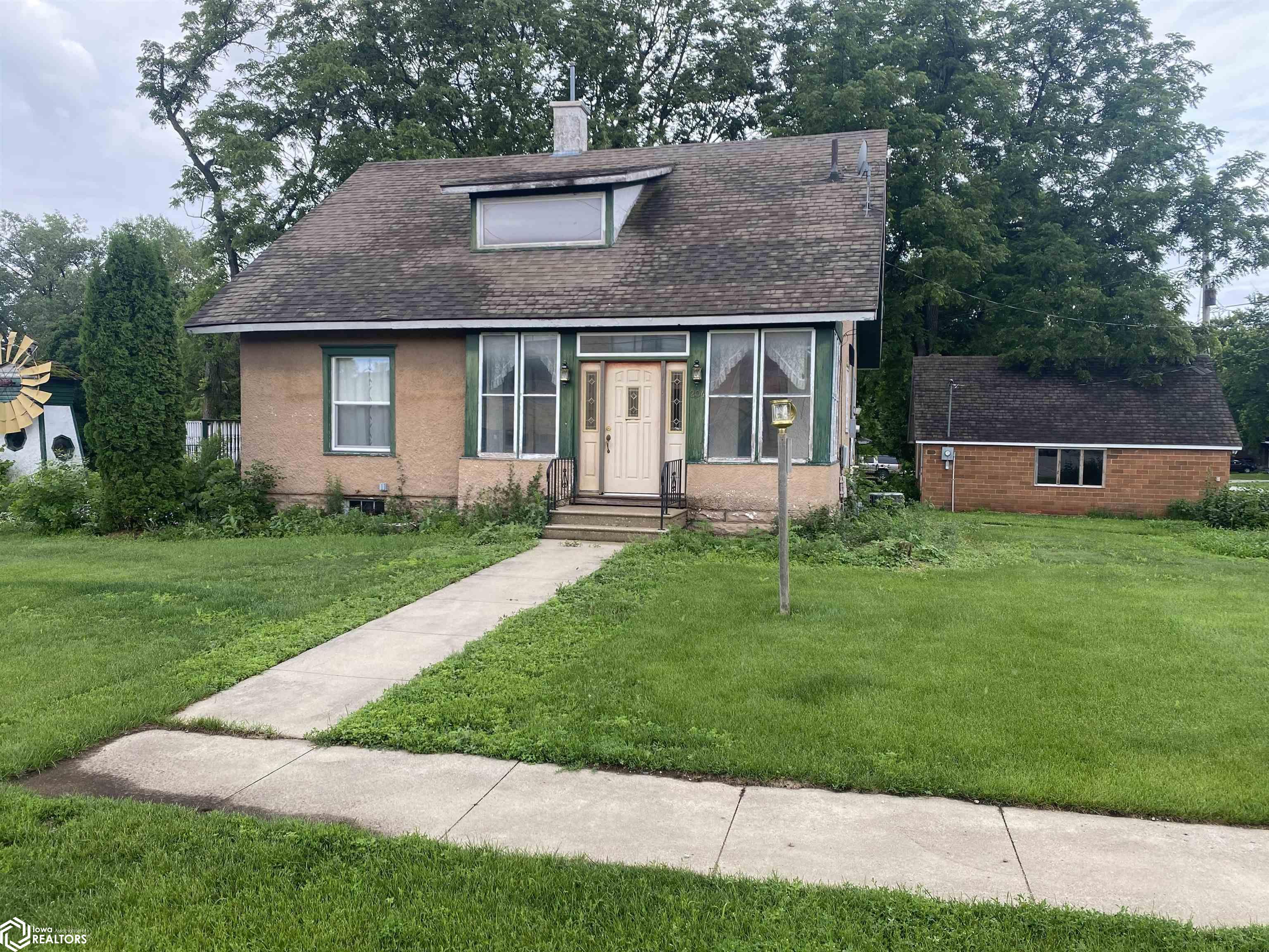 204 1st St Street, Rockwell, Iowa image 1