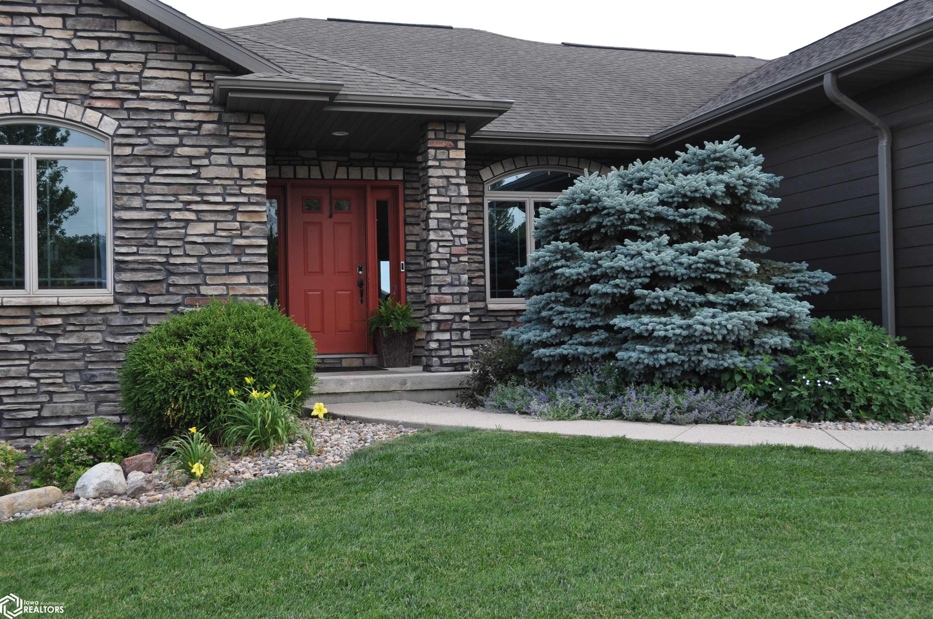 104 E Timber Creek Drive, Carroll, Iowa image 14