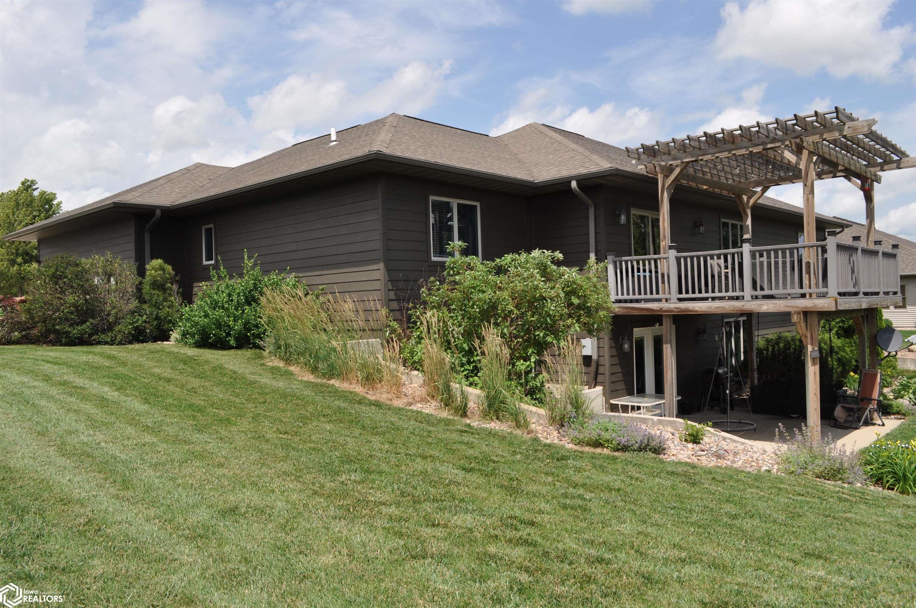 104 E Timber Creek Drive, Carroll, Iowa image 9
