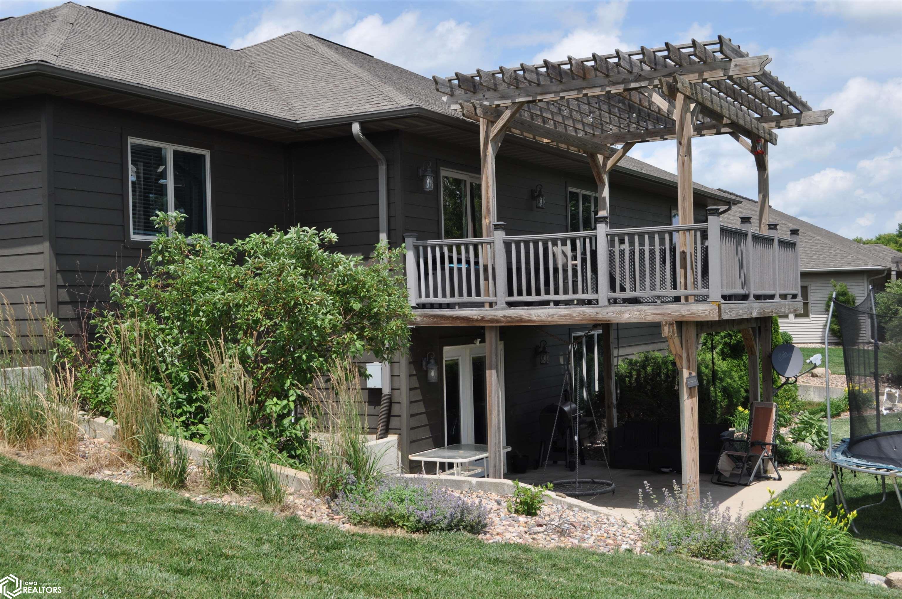 104 E Timber Creek Drive, Carroll, Iowa image 10