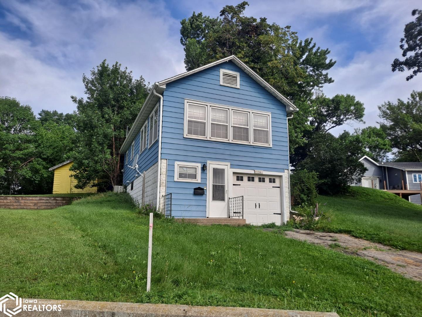 136 7th Ave N, Clear Lake, Iowa image 1