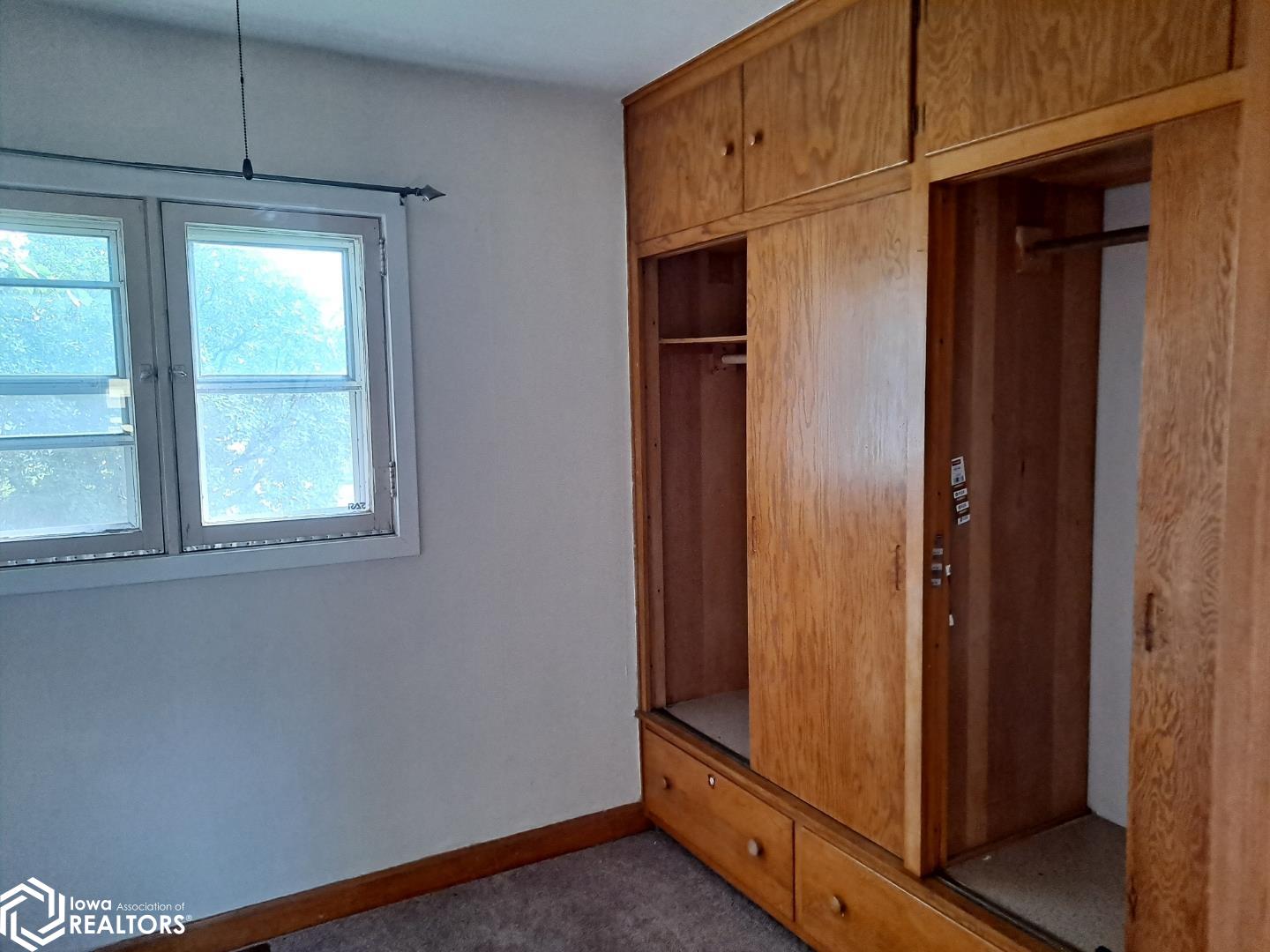 136 7th Ave N, Clear Lake, Iowa image 7
