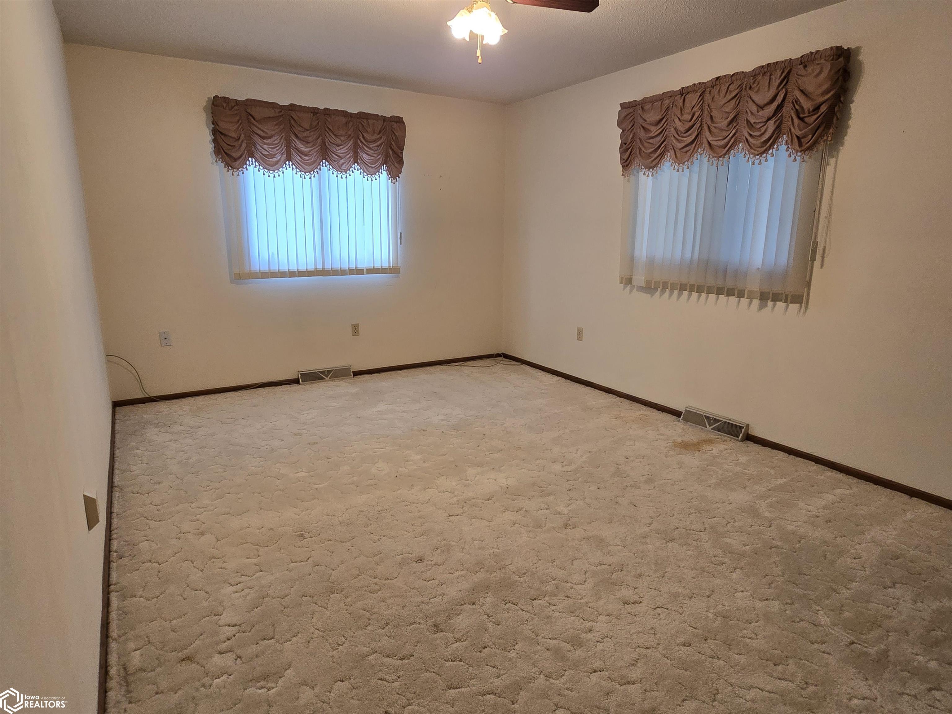 436 W 21st Street, Carroll, Iowa image 11