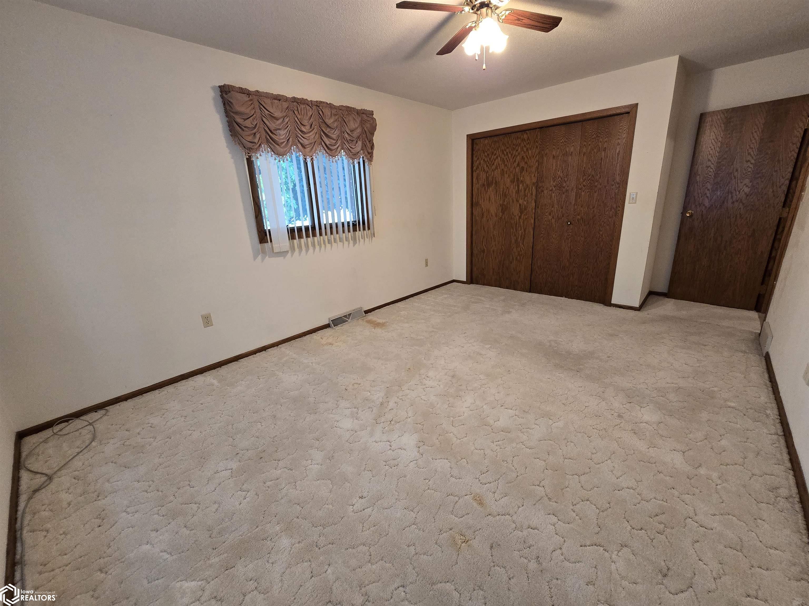 436 W 21st Street, Carroll, Iowa image 12