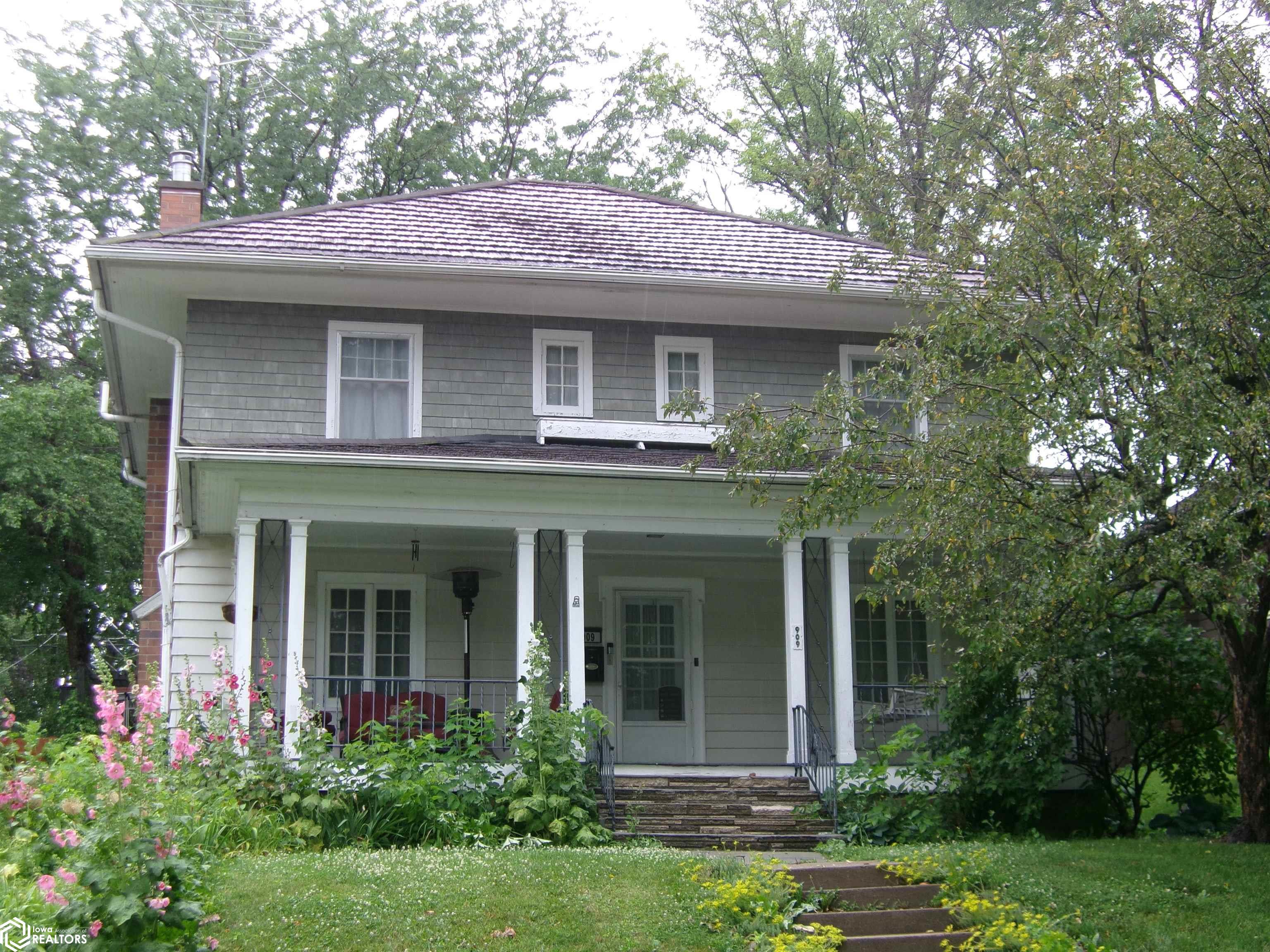 909 Poplar Street, Atlantic, Iowa image 1