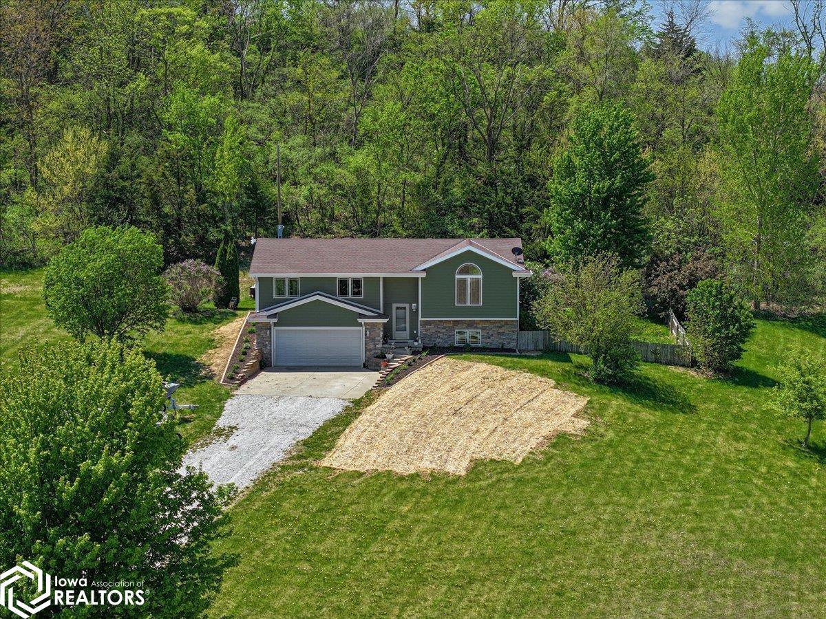 2853 Preston Place, Logan, Iowa image 3