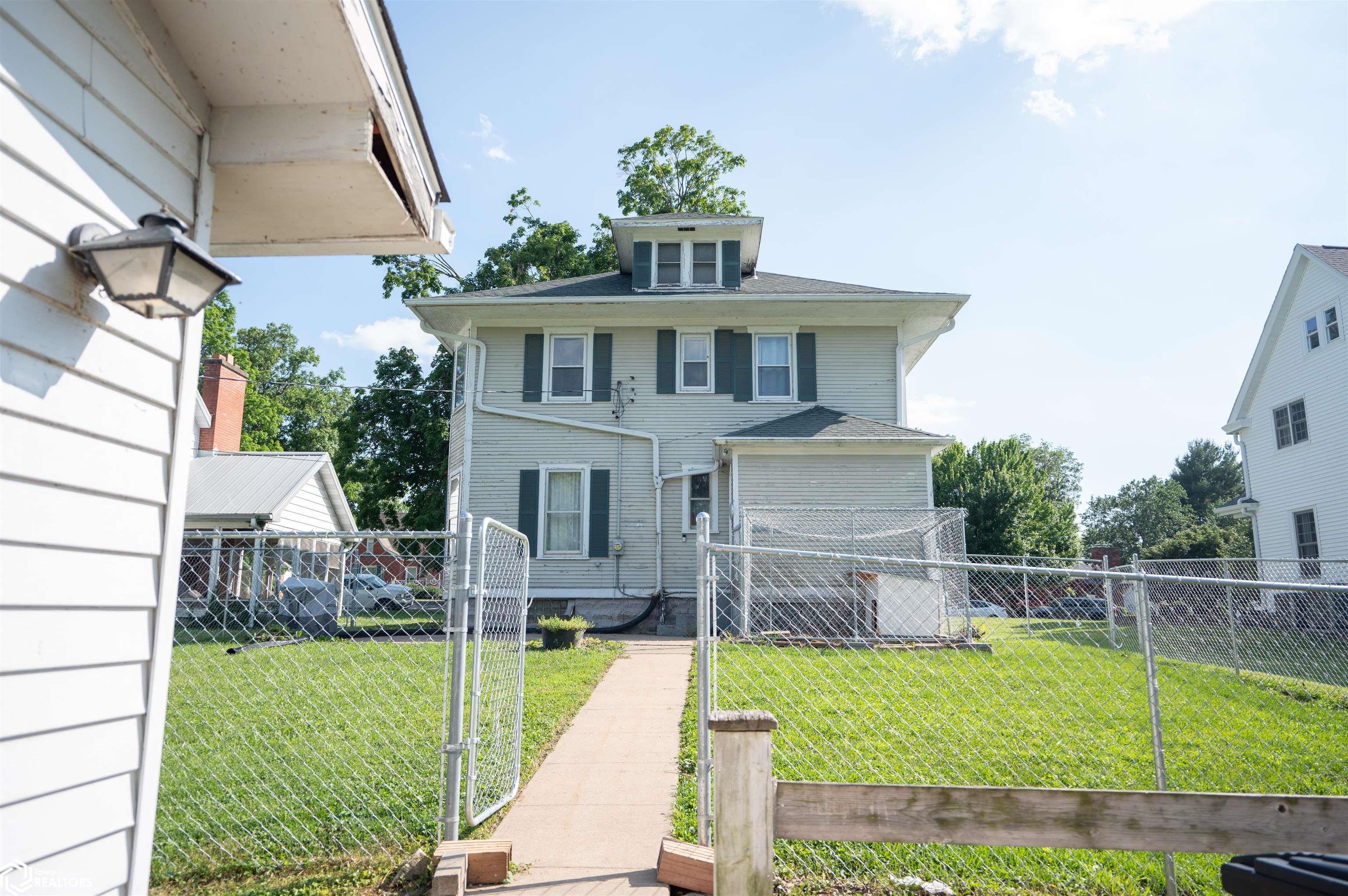 825 Clark Street, Warsaw, Illinois image 4