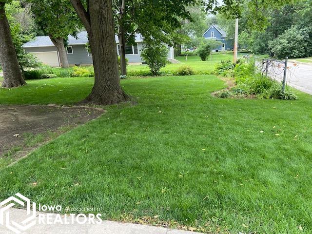 417 S 9th Street, Clear Lake, Iowa image 22
