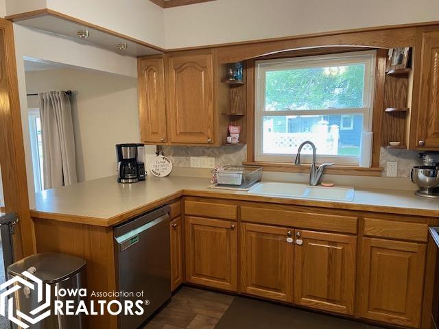 417 S 9th Street, Clear Lake, Iowa image 5