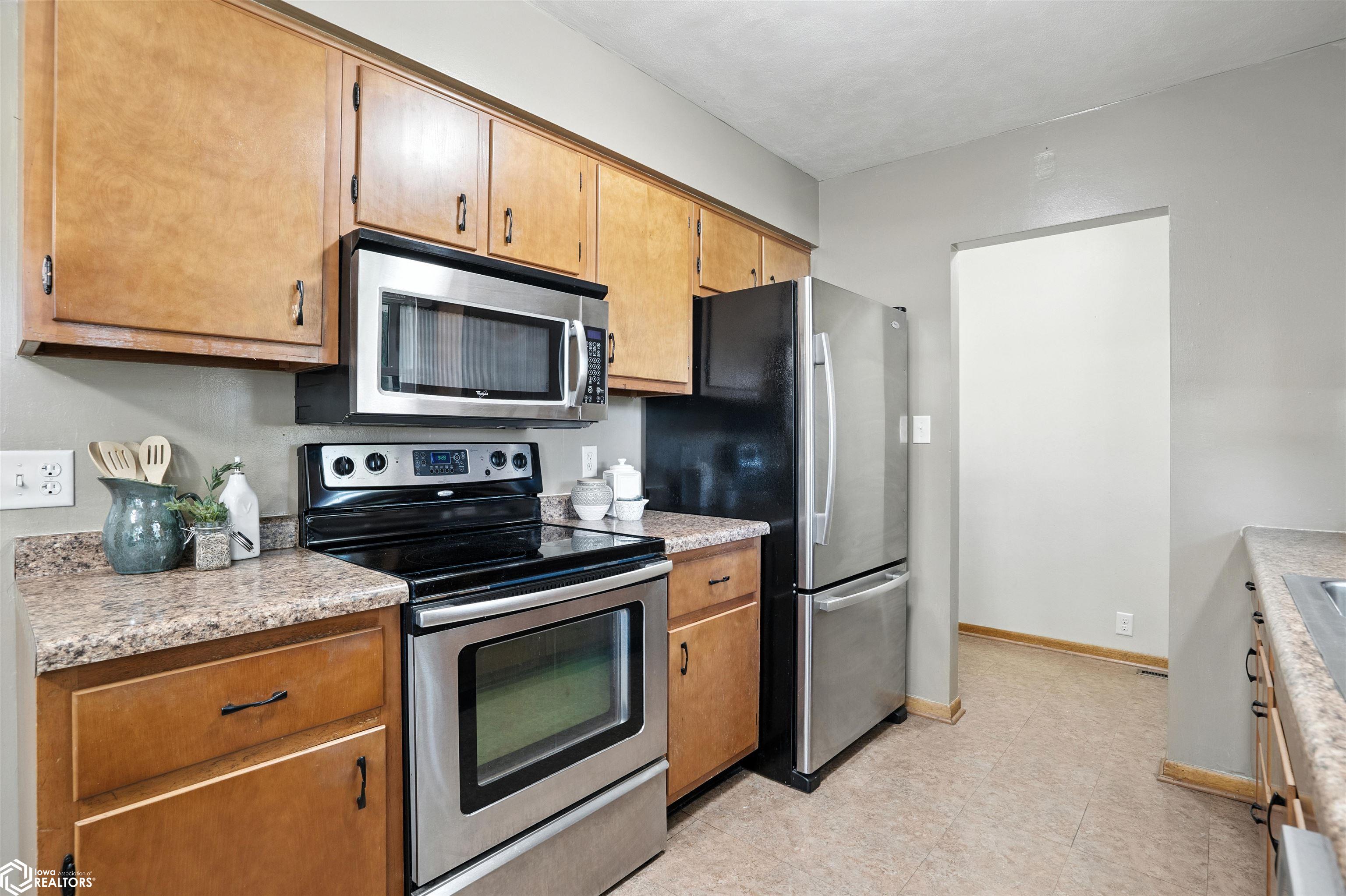 2903 Nelson Road, Marshalltown, Iowa image 13