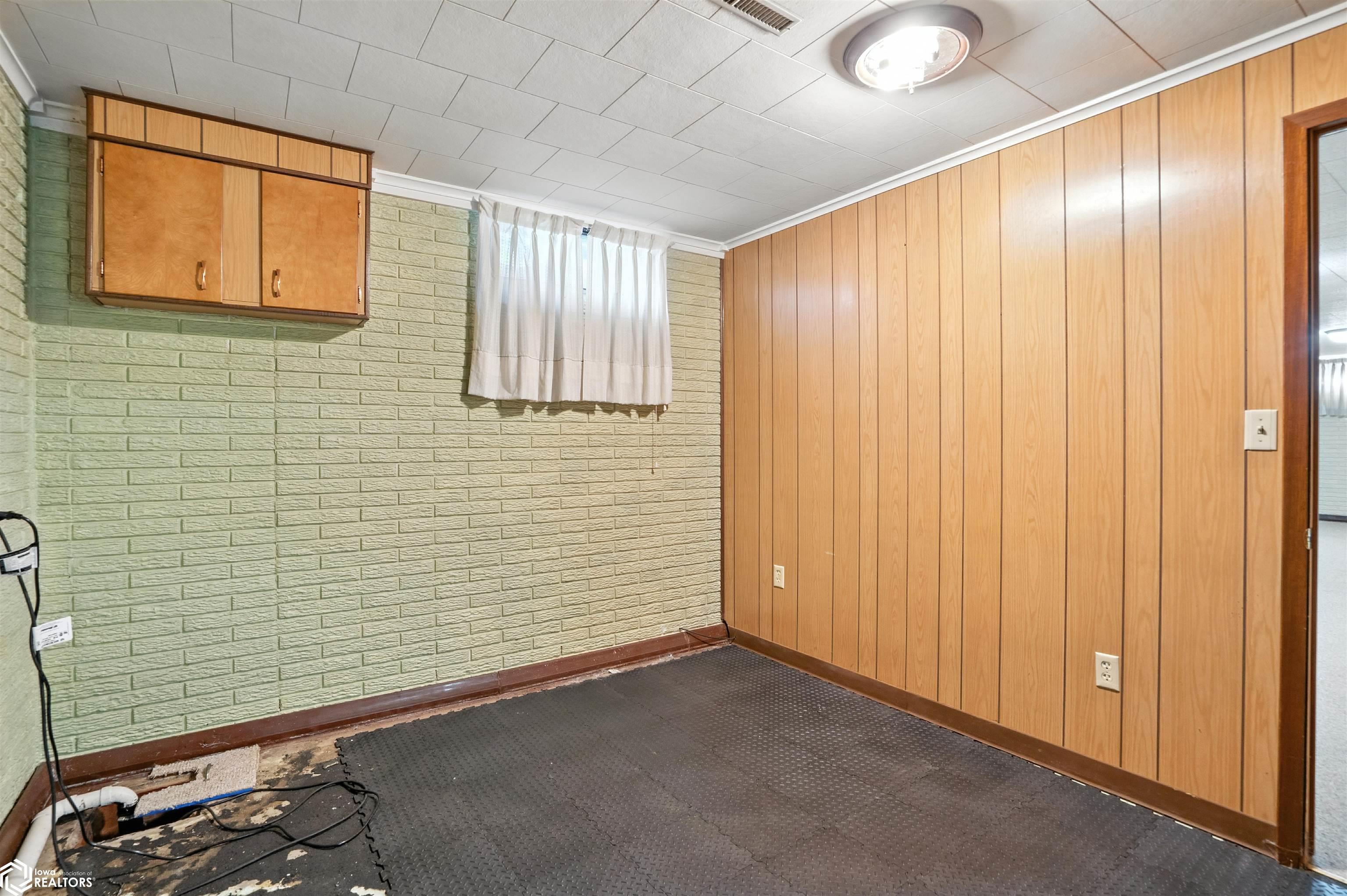 2903 Nelson Road, Marshalltown, Iowa image 27