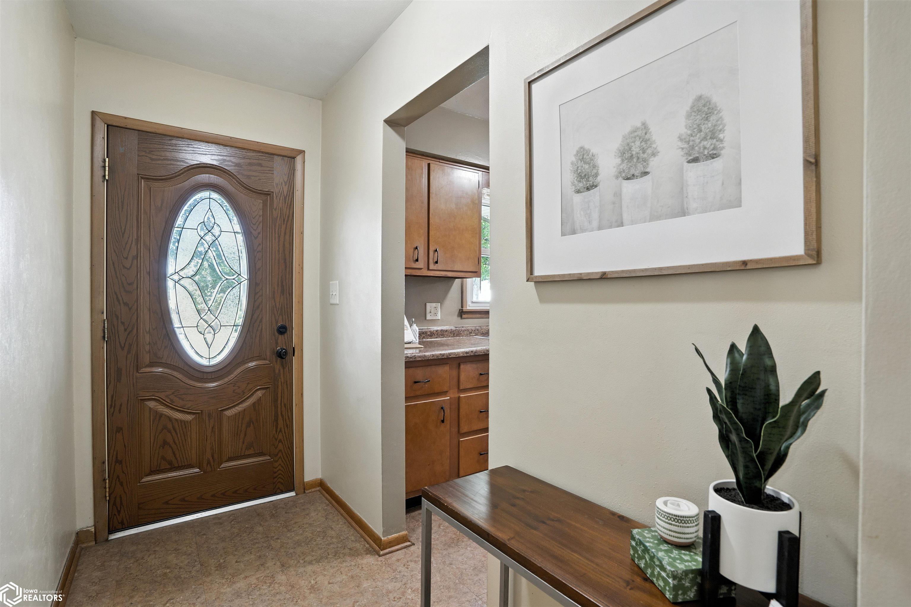 2903 Nelson Road, Marshalltown, Iowa image 4