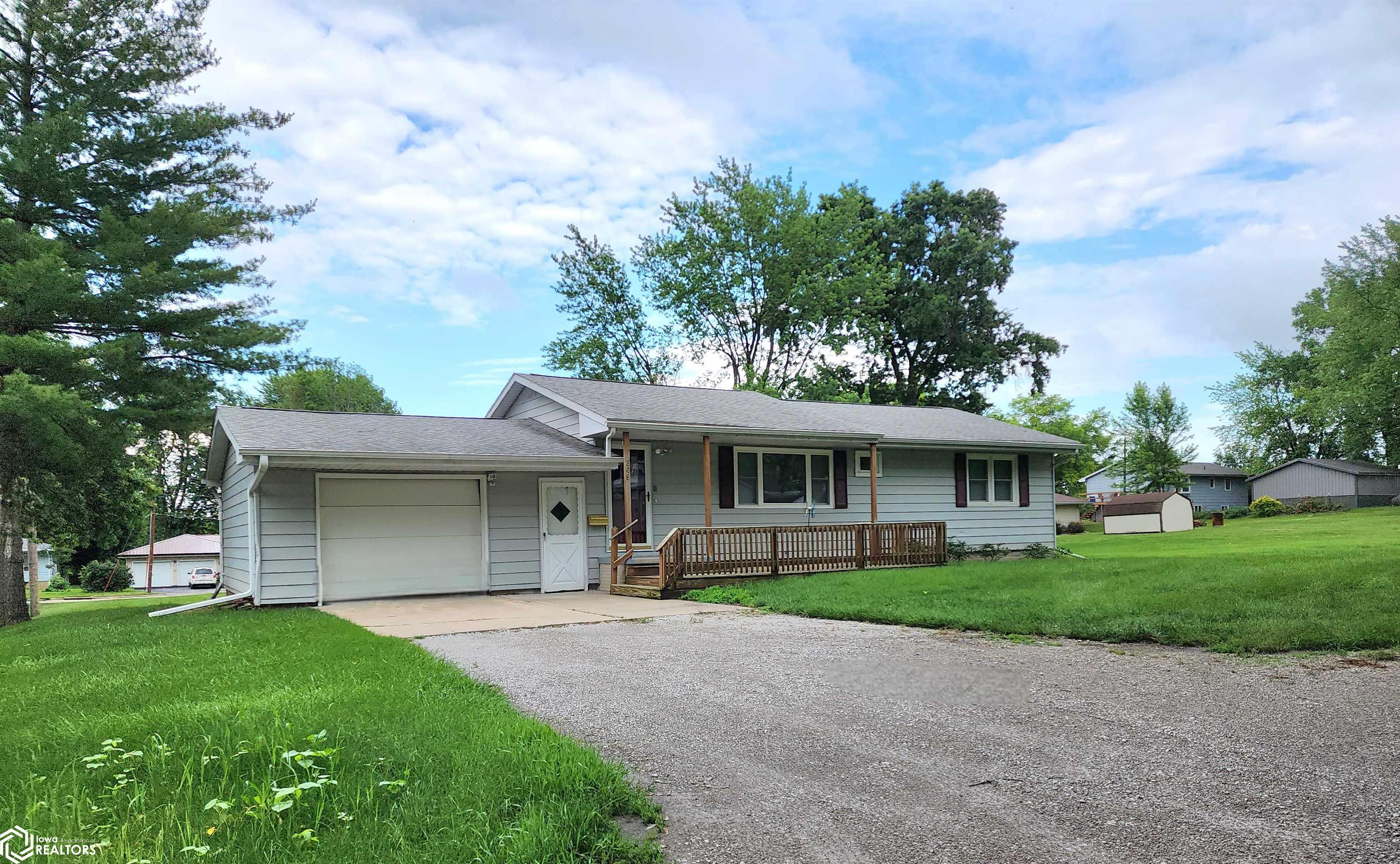 306 W South Street, Corydon, Iowa image 1