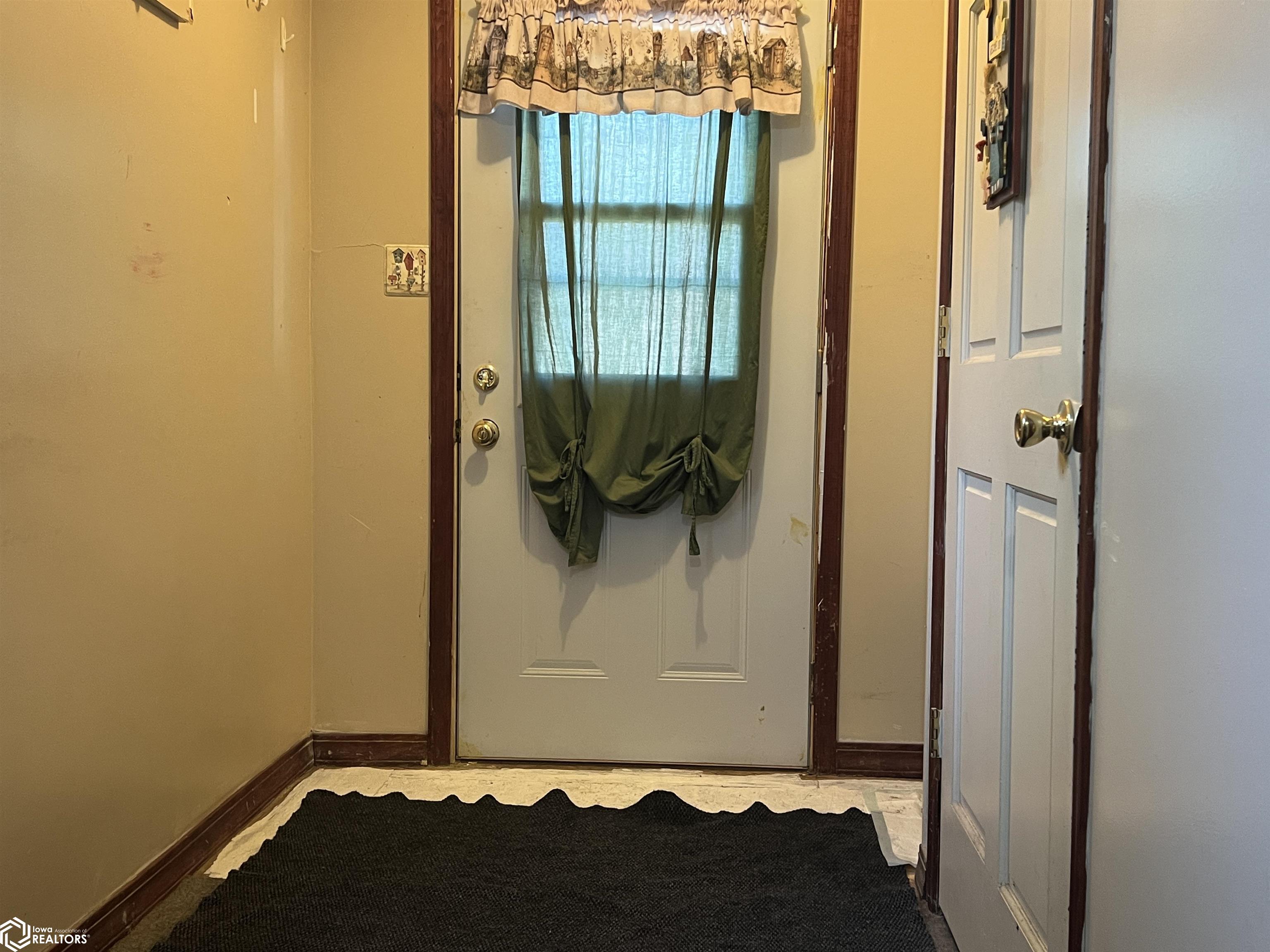 1727 Orchard St, Burlington, Iowa image 15