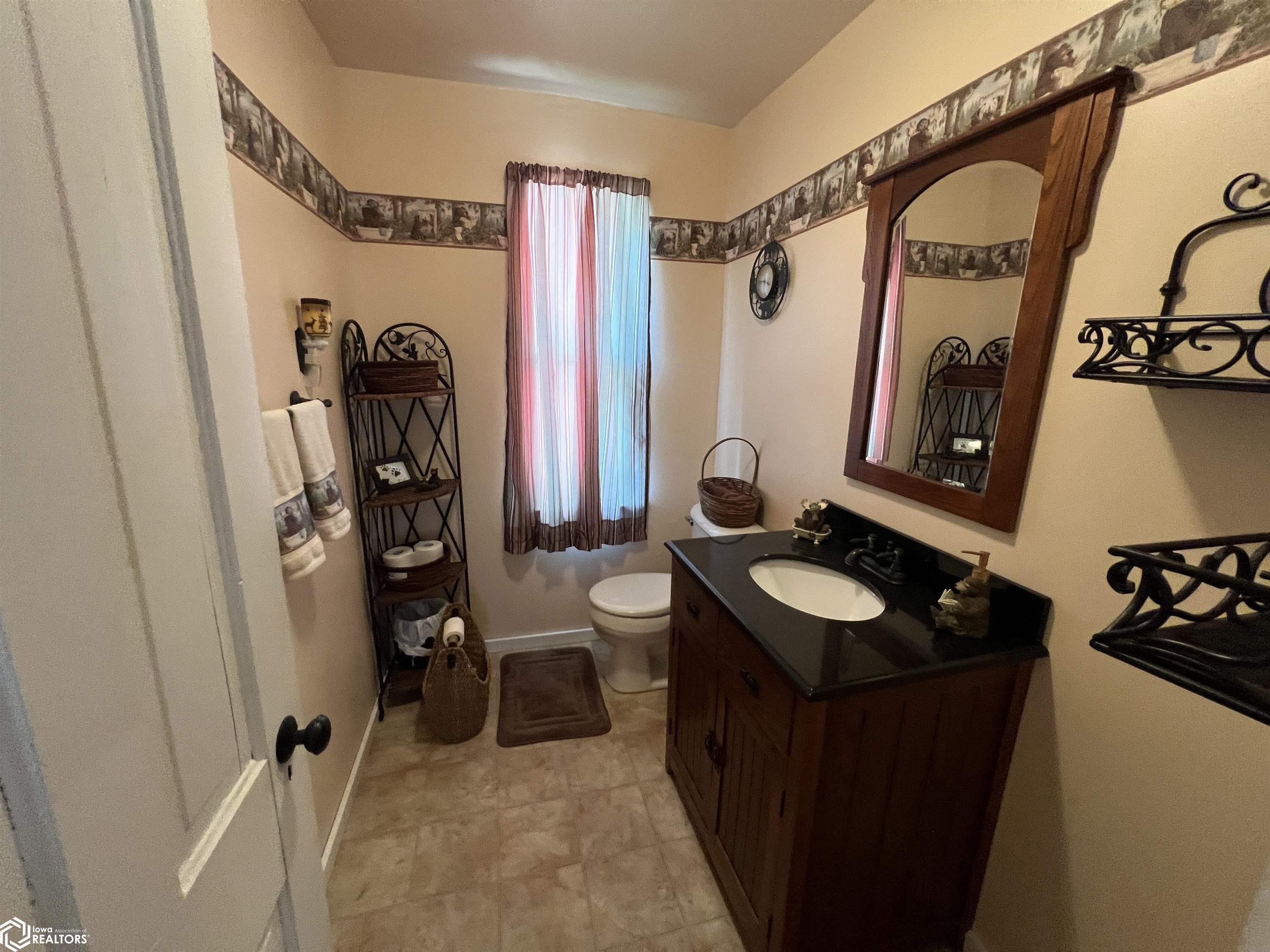 1727 Orchard St, Burlington, Iowa image 20