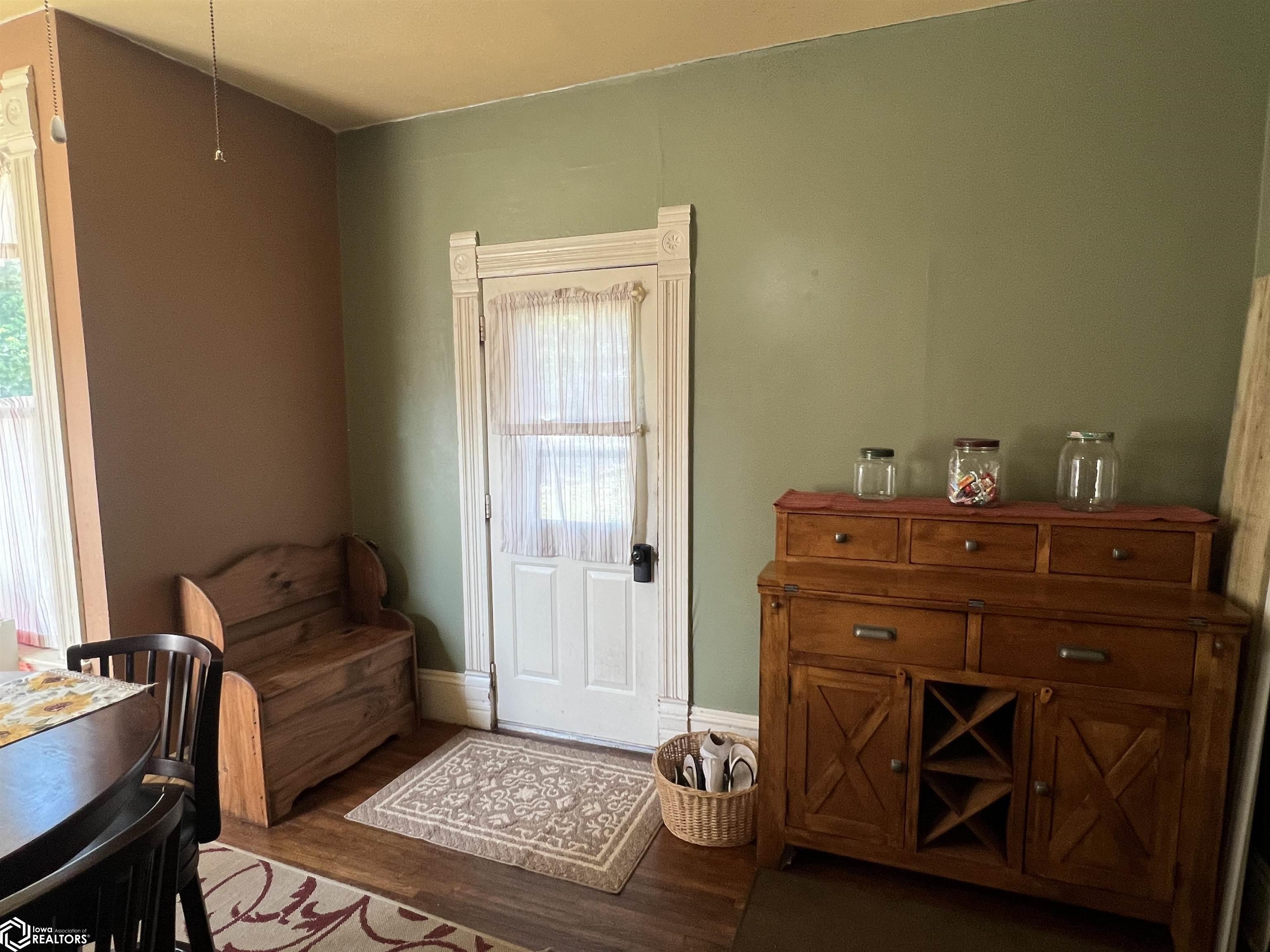 1727 Orchard St, Burlington, Iowa image 5