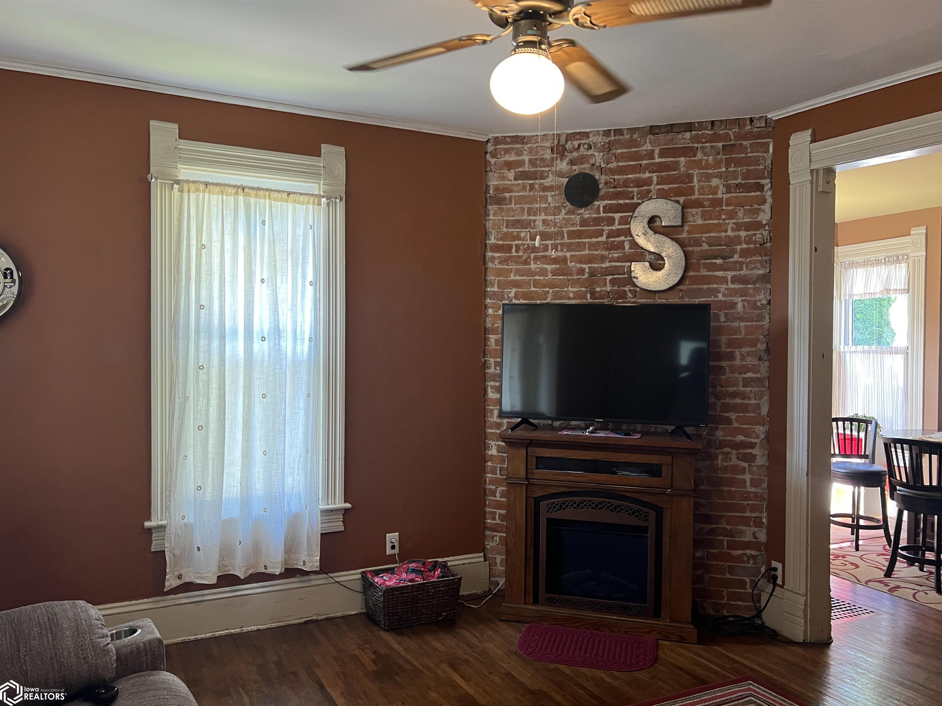 1727 Orchard St, Burlington, Iowa image 9