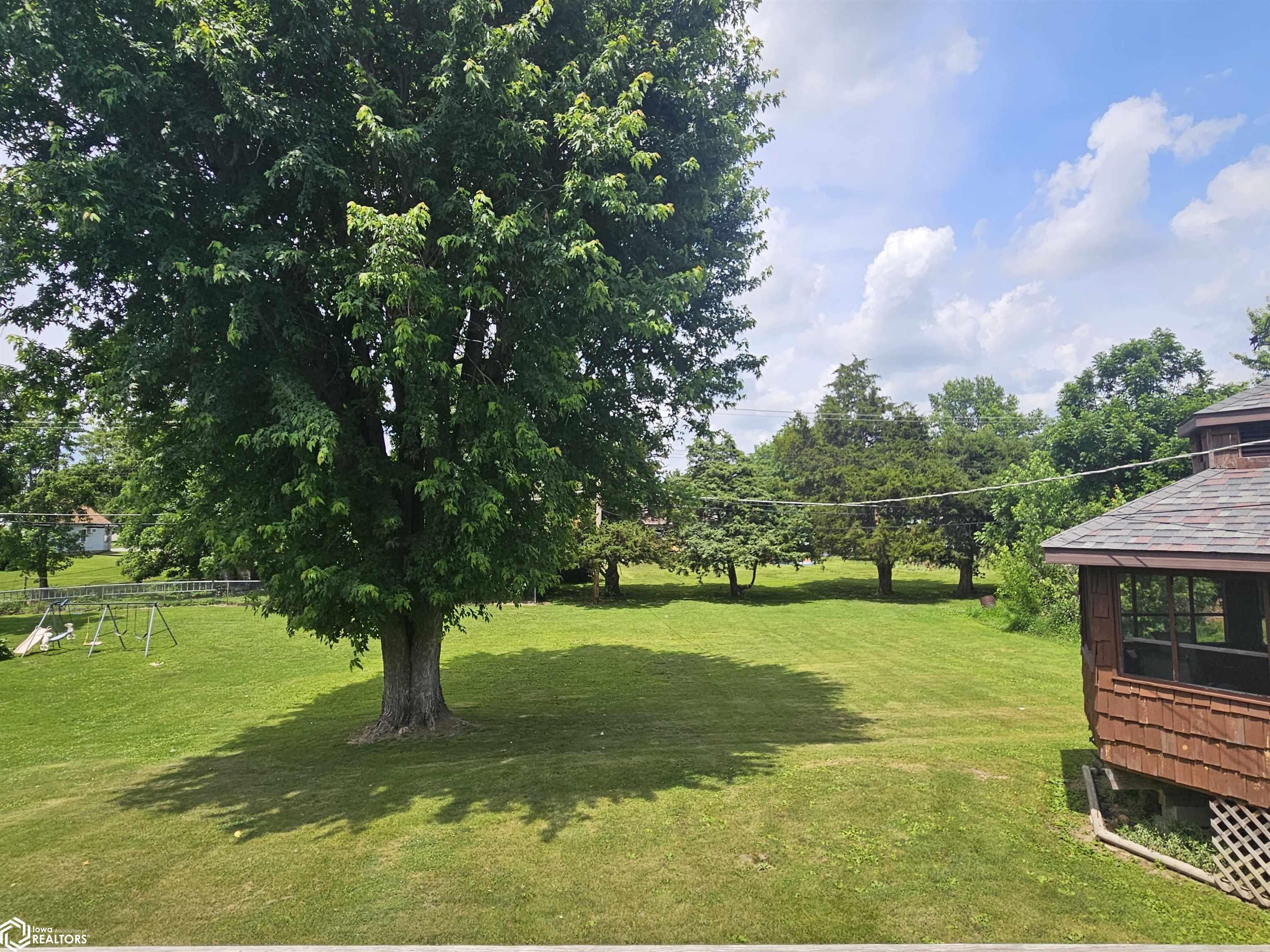 1541 Broadway, Hamilton, Illinois image 3