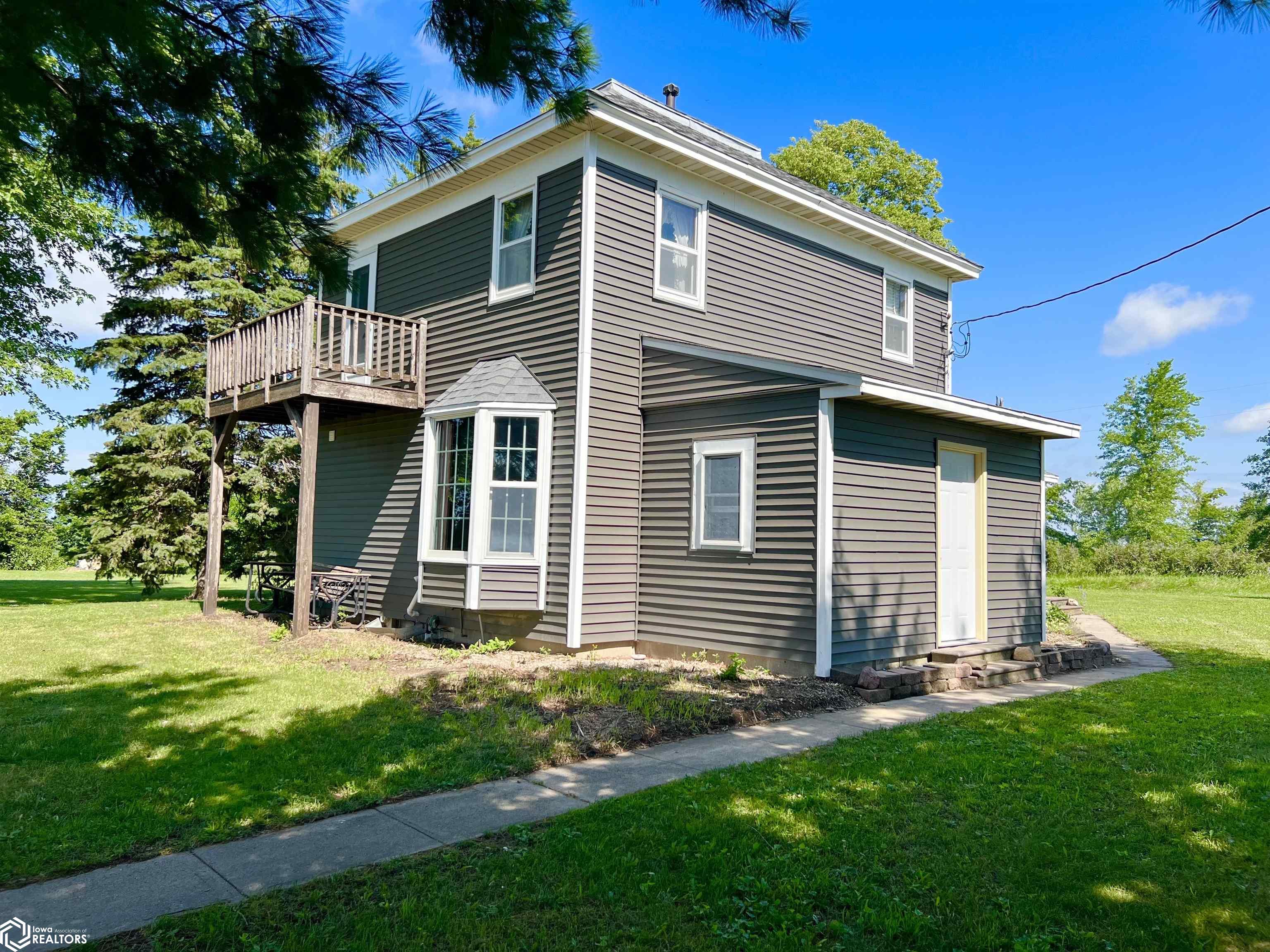 6285 E 28th Street, Newton, Iowa image 18