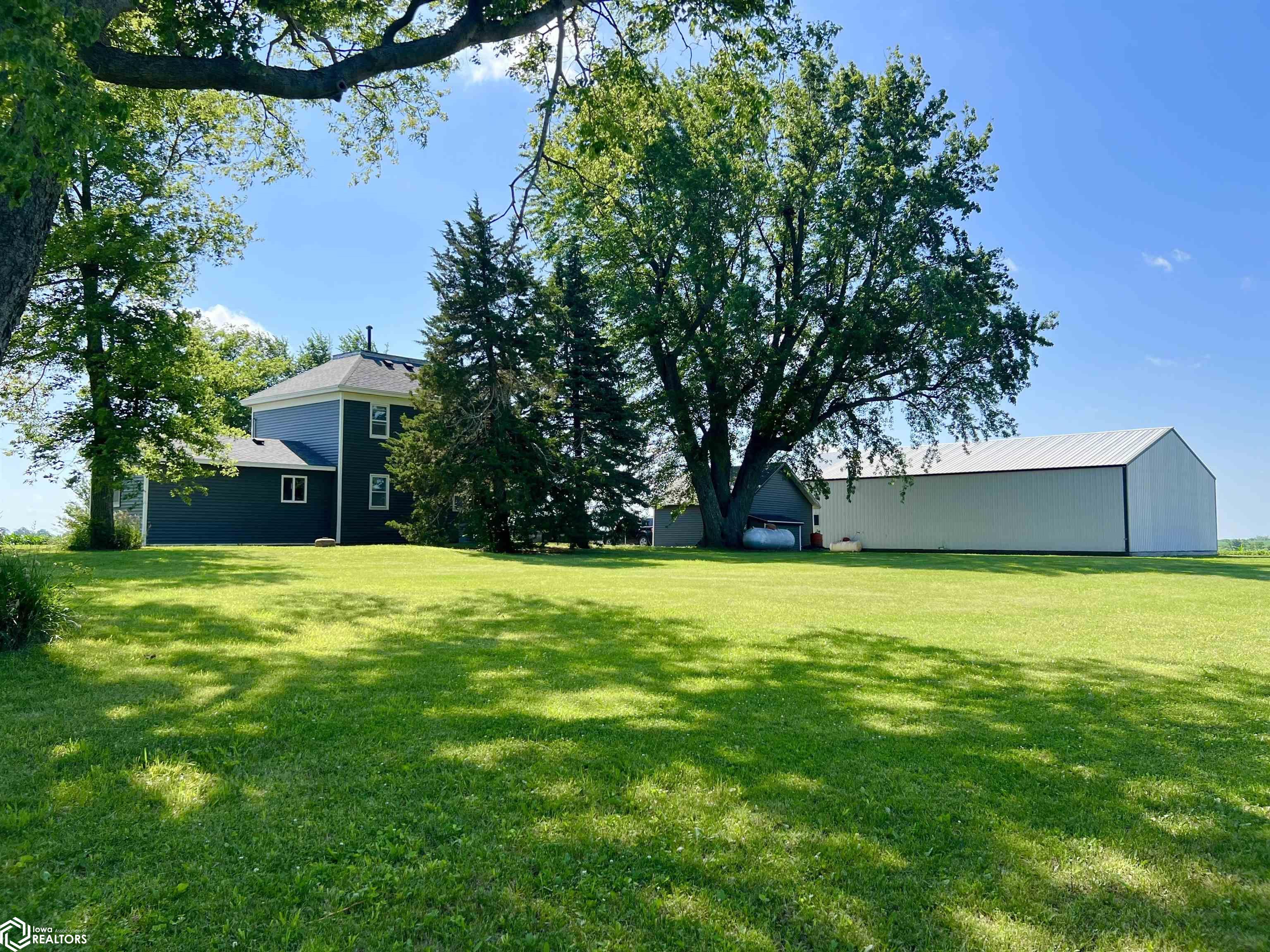6285 E 28th Street, Newton, Iowa image 22