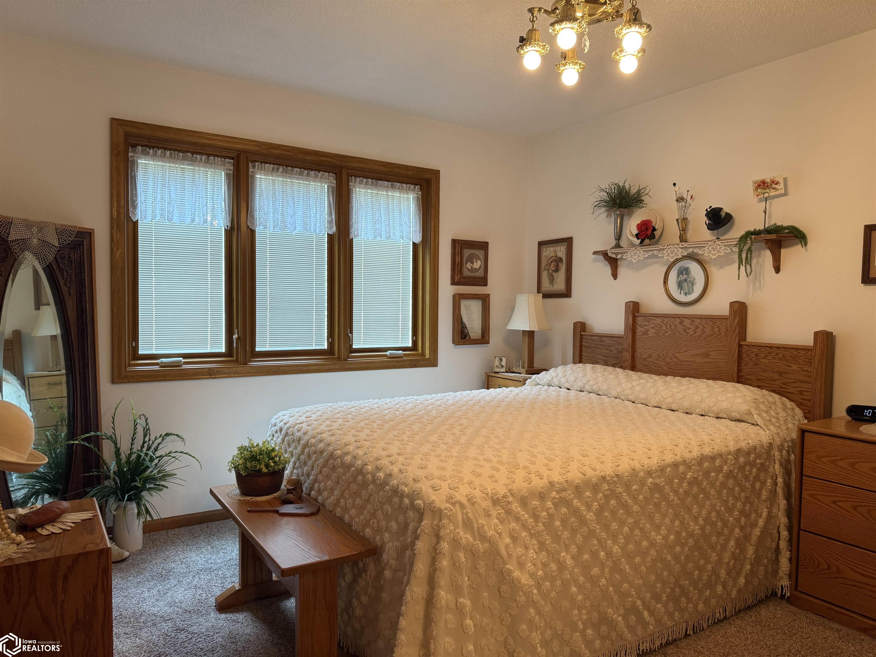 300 N Sumner Avenue, Creston, Iowa image 30