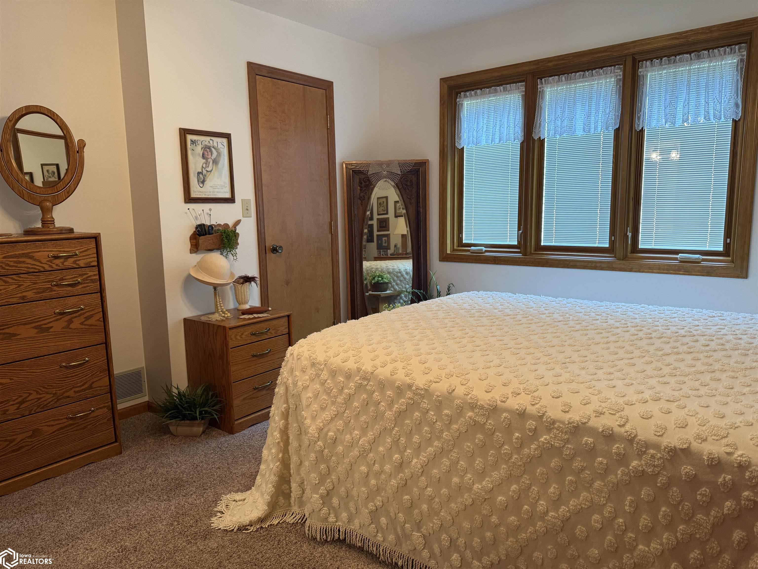300 N Sumner Avenue, Creston, Iowa image 31