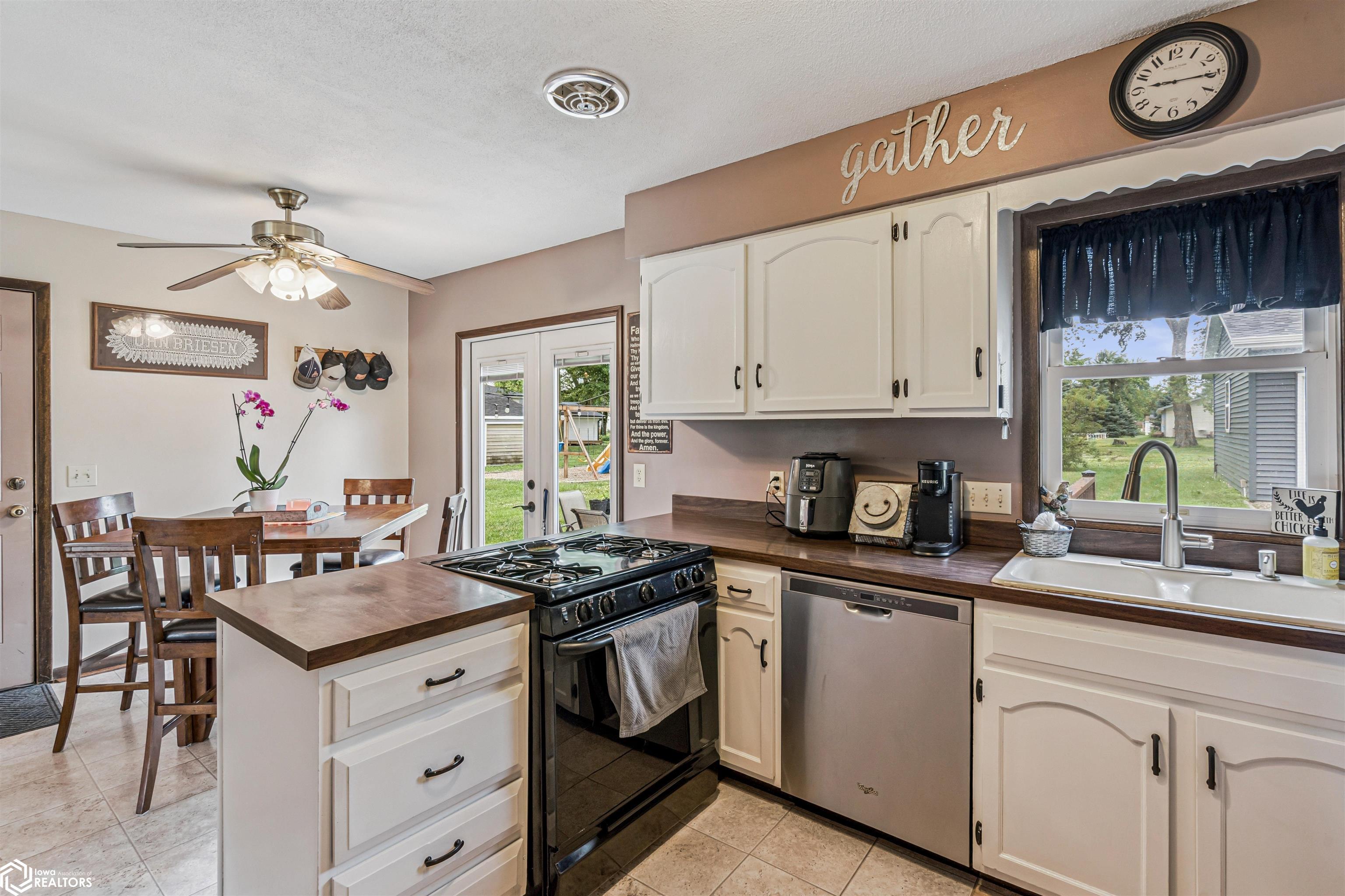 1315 Penrose Street, Grinnell, Iowa image 10