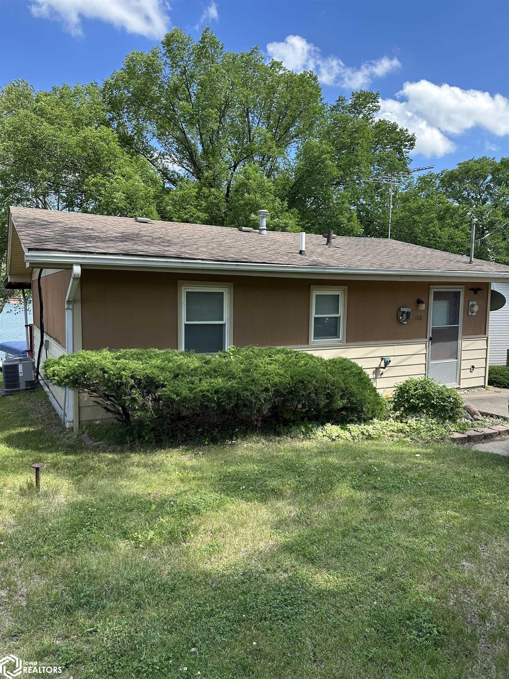 160 Hillcrest Ridge, Montezuma, Iowa image 2