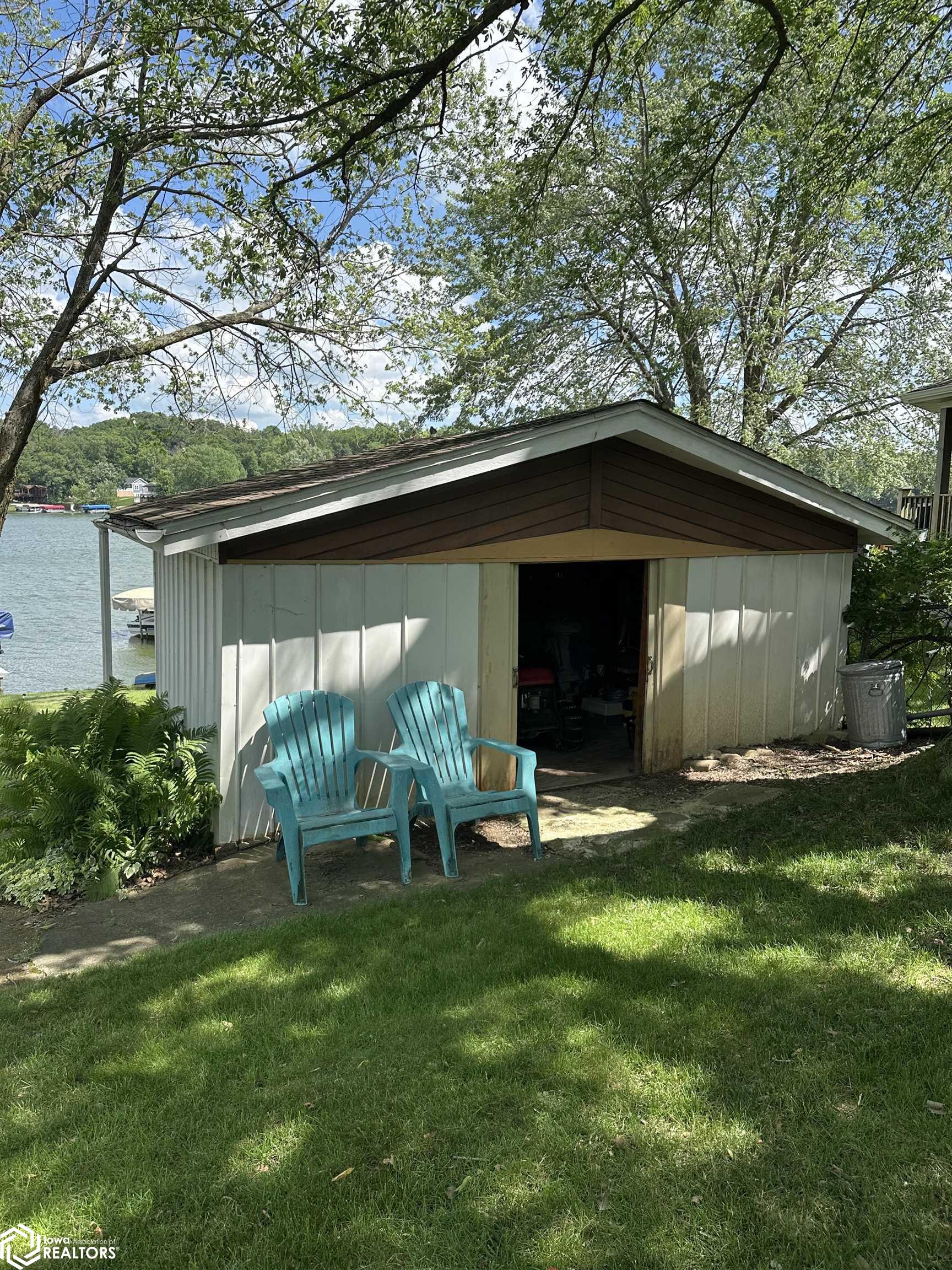 160 Hillcrest Ridge, Montezuma, Iowa image 12