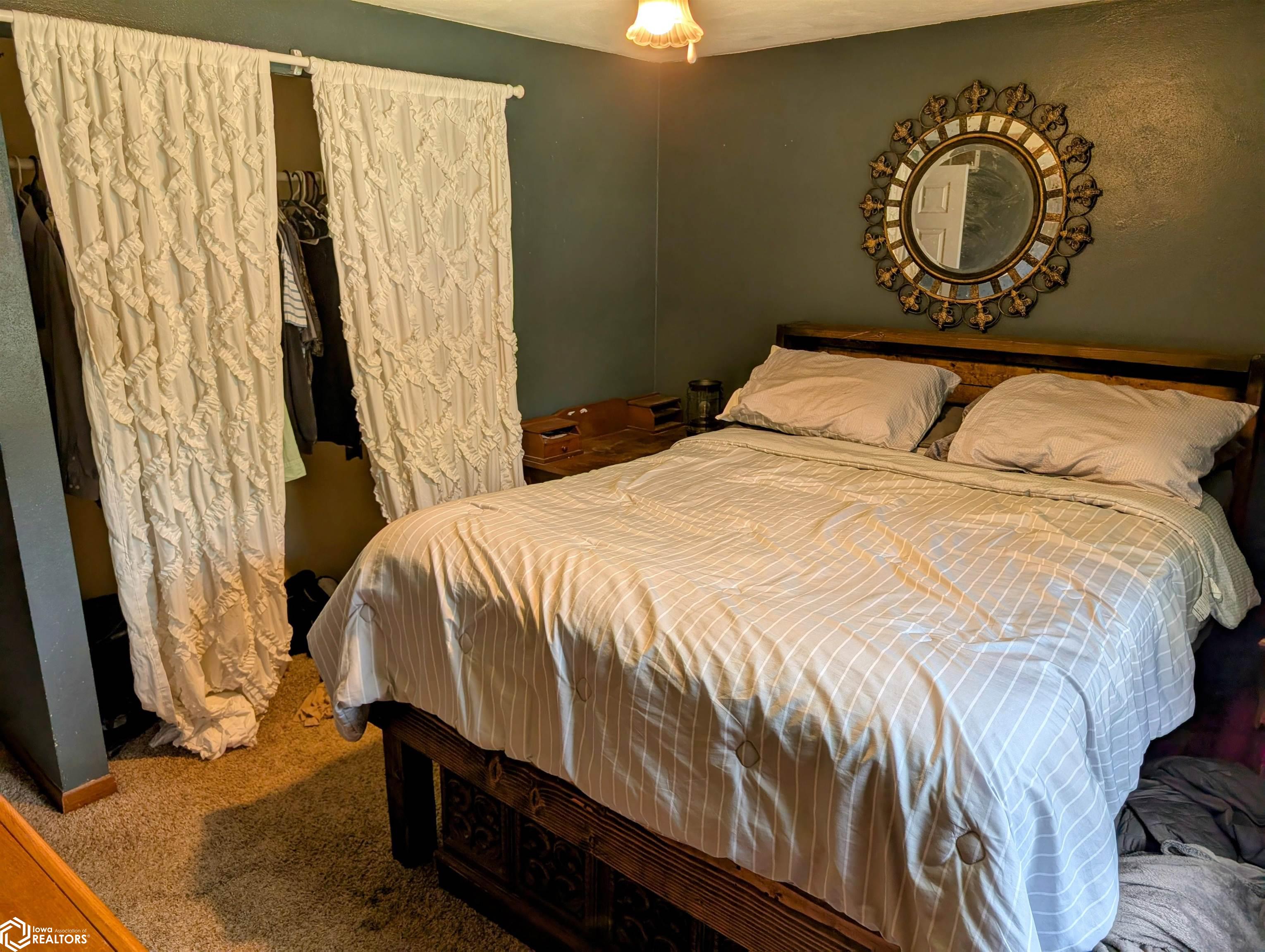 802 N Bergdahl Circle, Mount Pleasant, Iowa image 16
