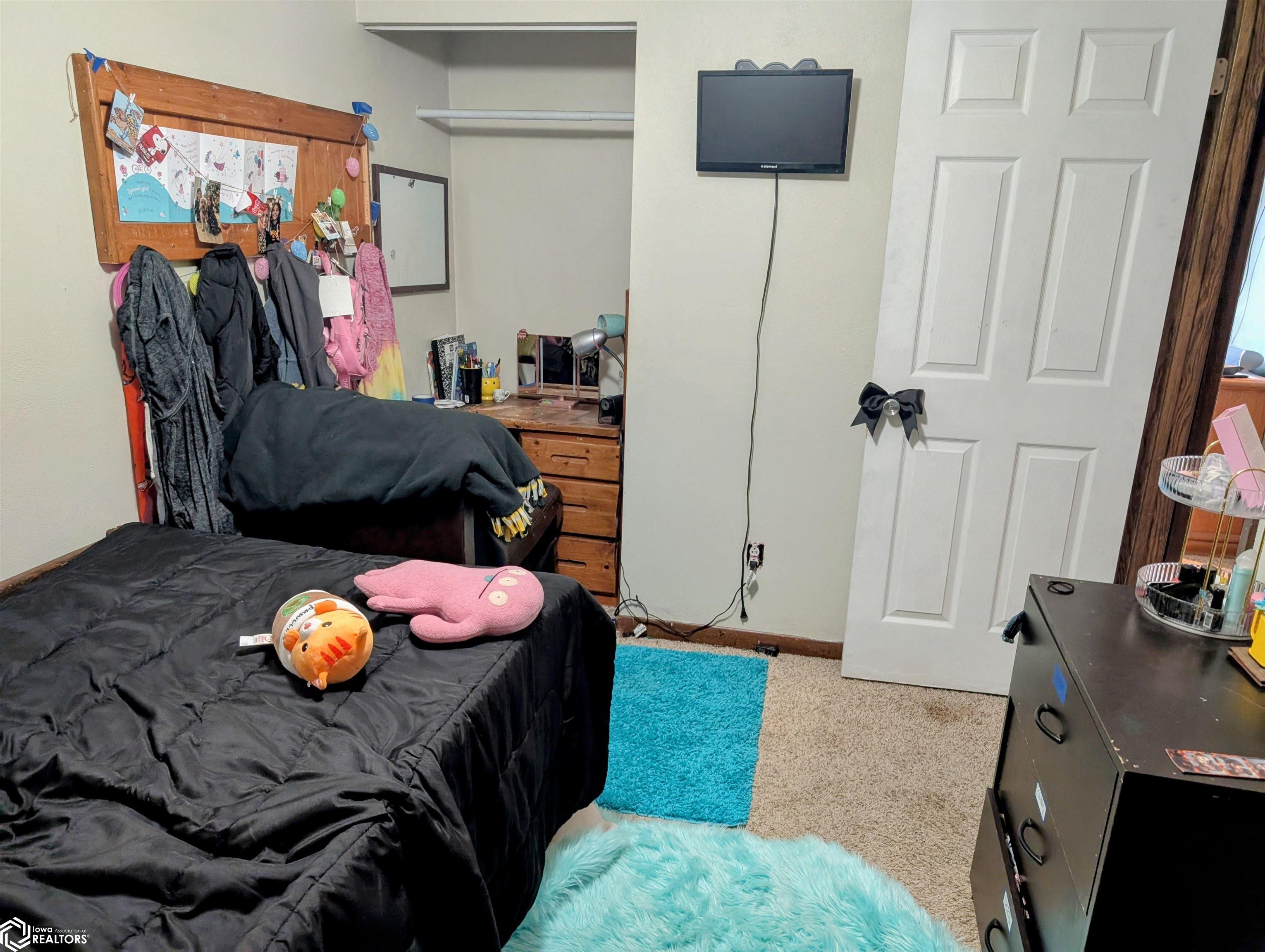 802 N Bergdahl Circle, Mount Pleasant, Iowa image 17