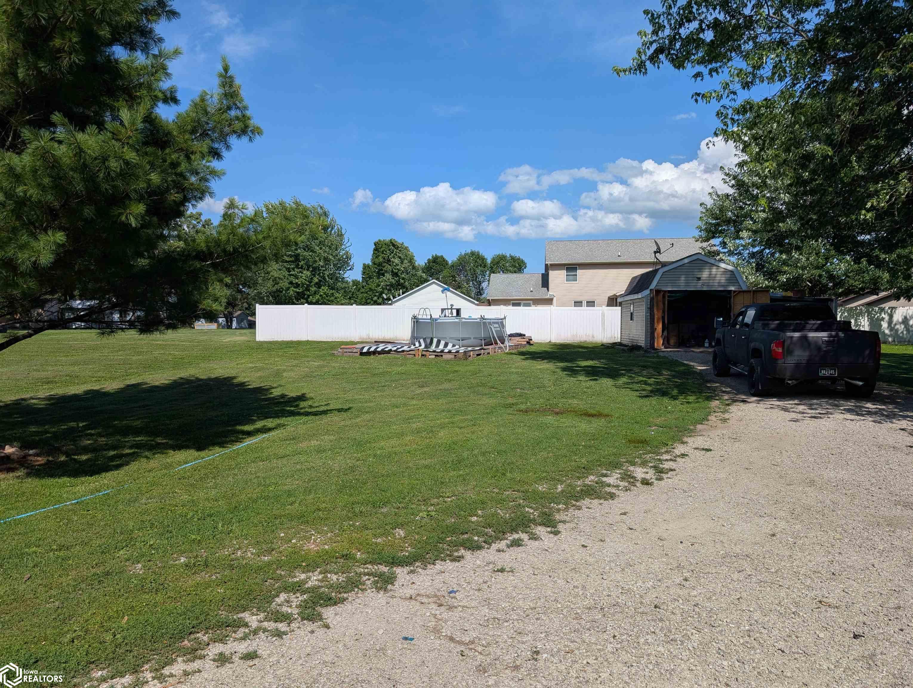 802 N Bergdahl Circle, Mount Pleasant, Iowa image 27