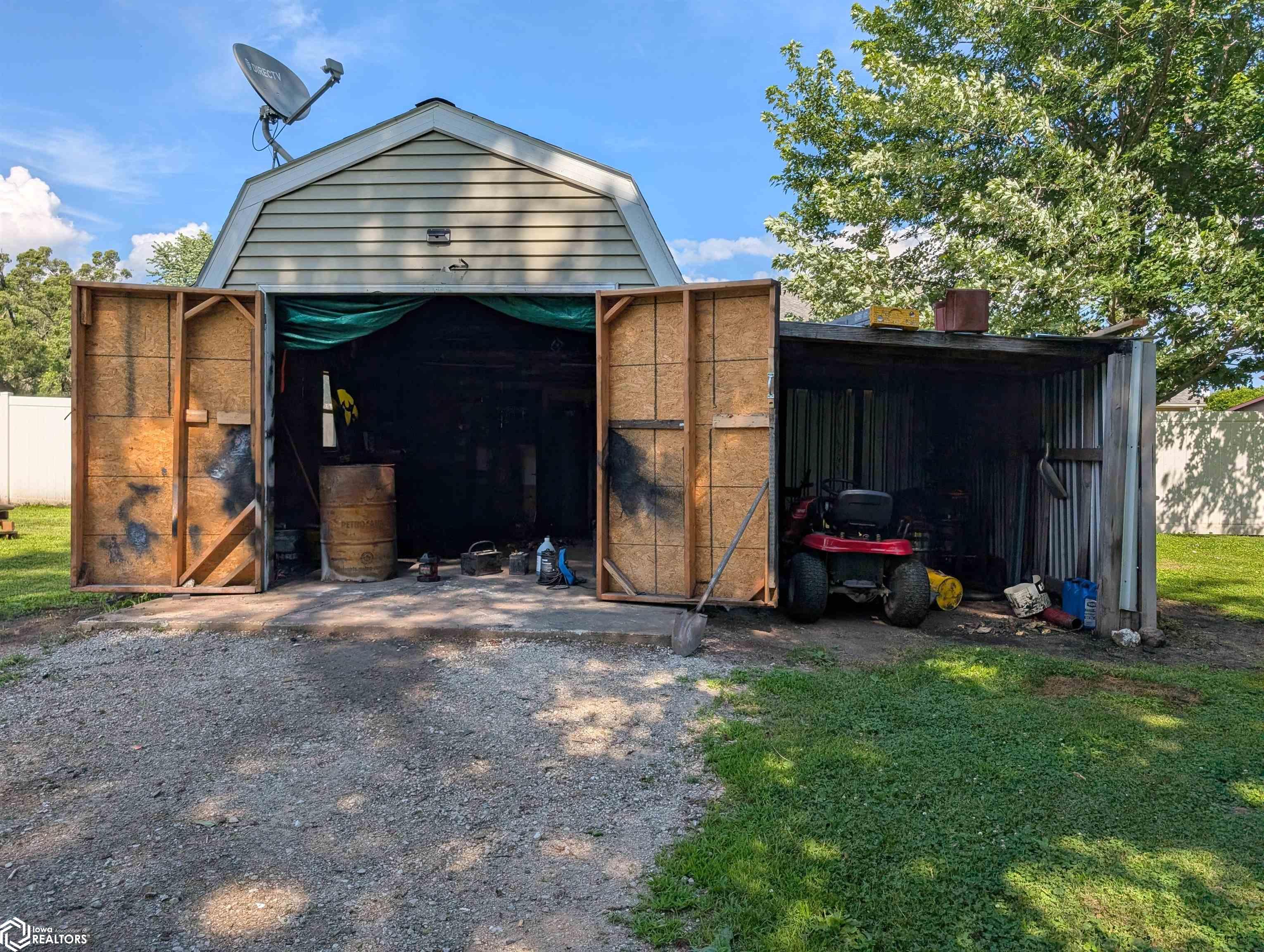 802 N Bergdahl Circle, Mount Pleasant, Iowa image 31