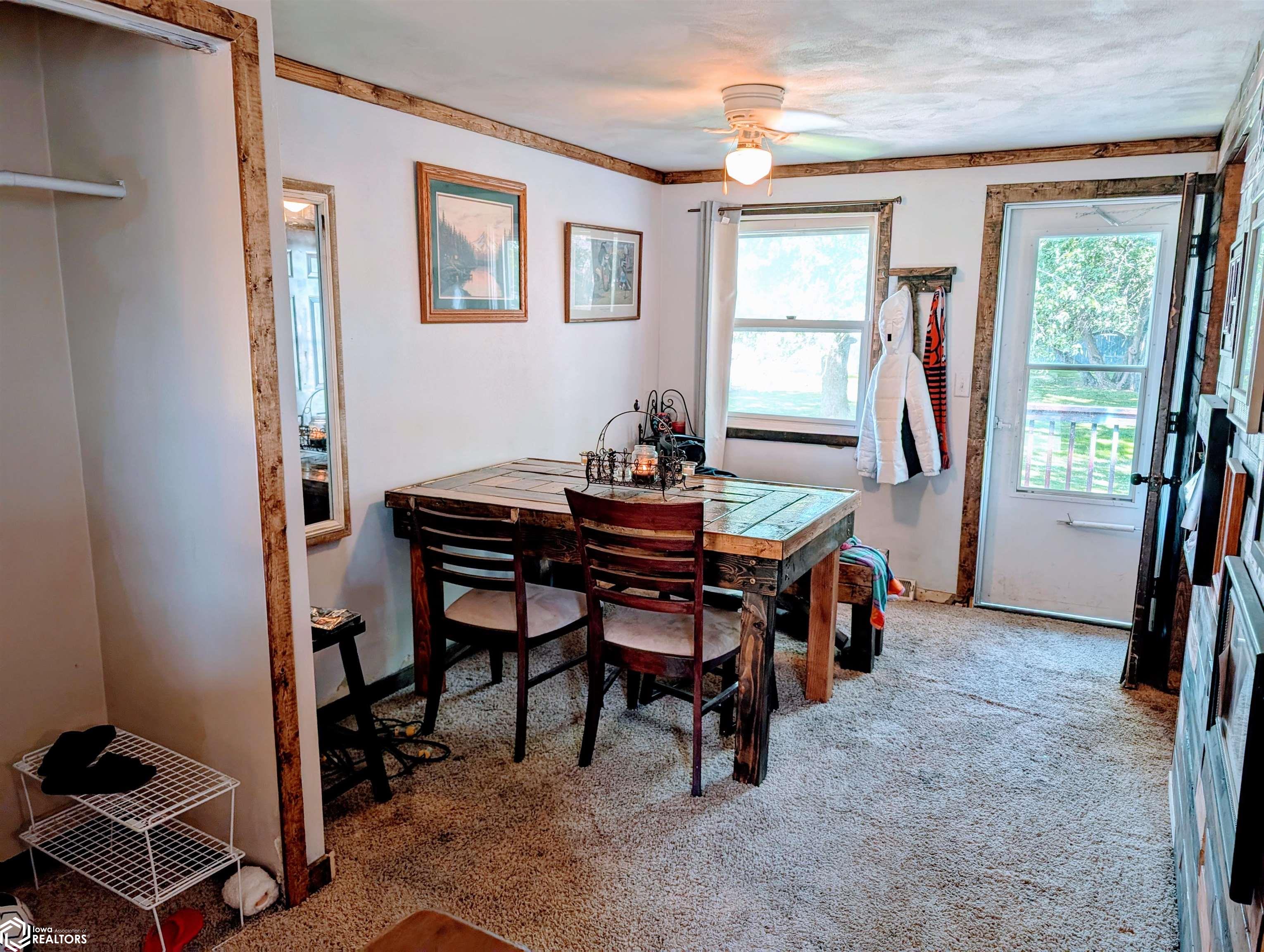 802 N Bergdahl Circle, Mount Pleasant, Iowa image 5