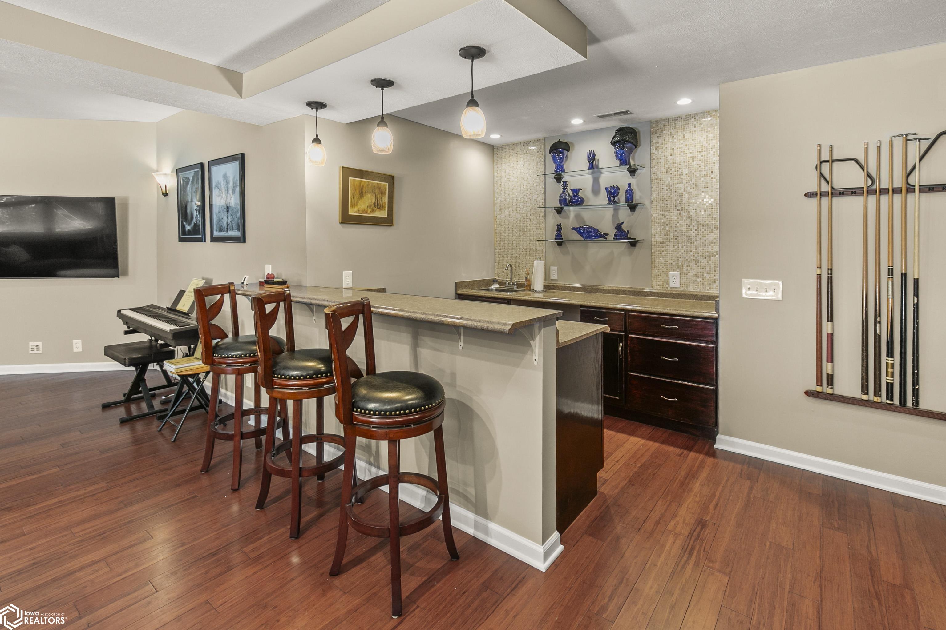 215 Parkwild Drive, Council Bluffs, Iowa image 35