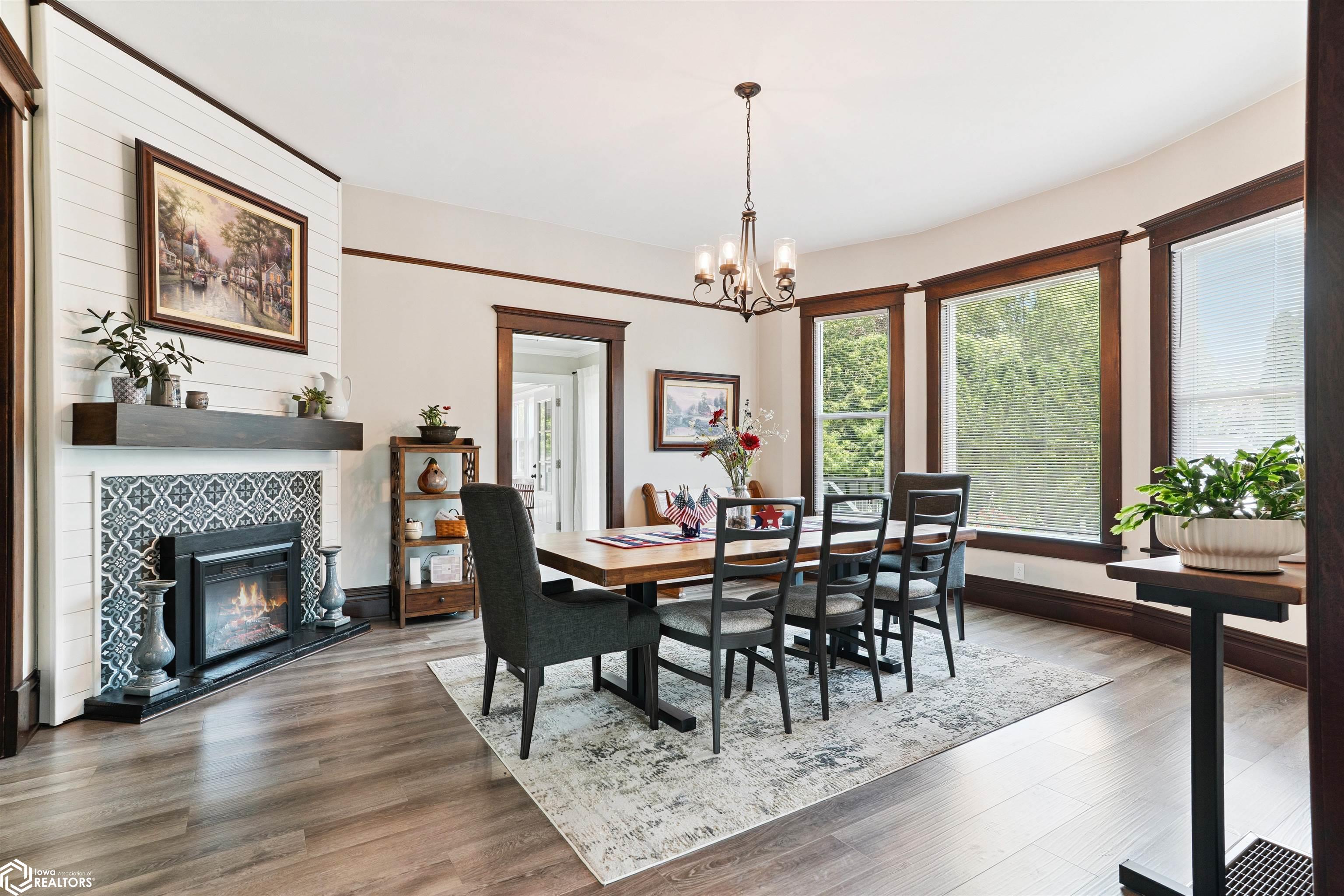 2812 West Avenue, Burlington, Iowa image 12