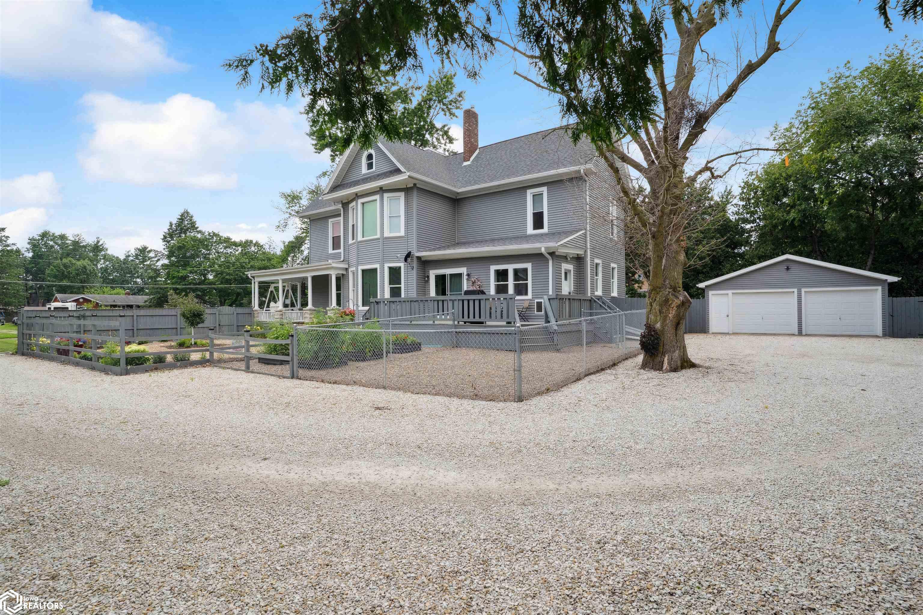 2812 West Avenue, Burlington, Iowa image 48