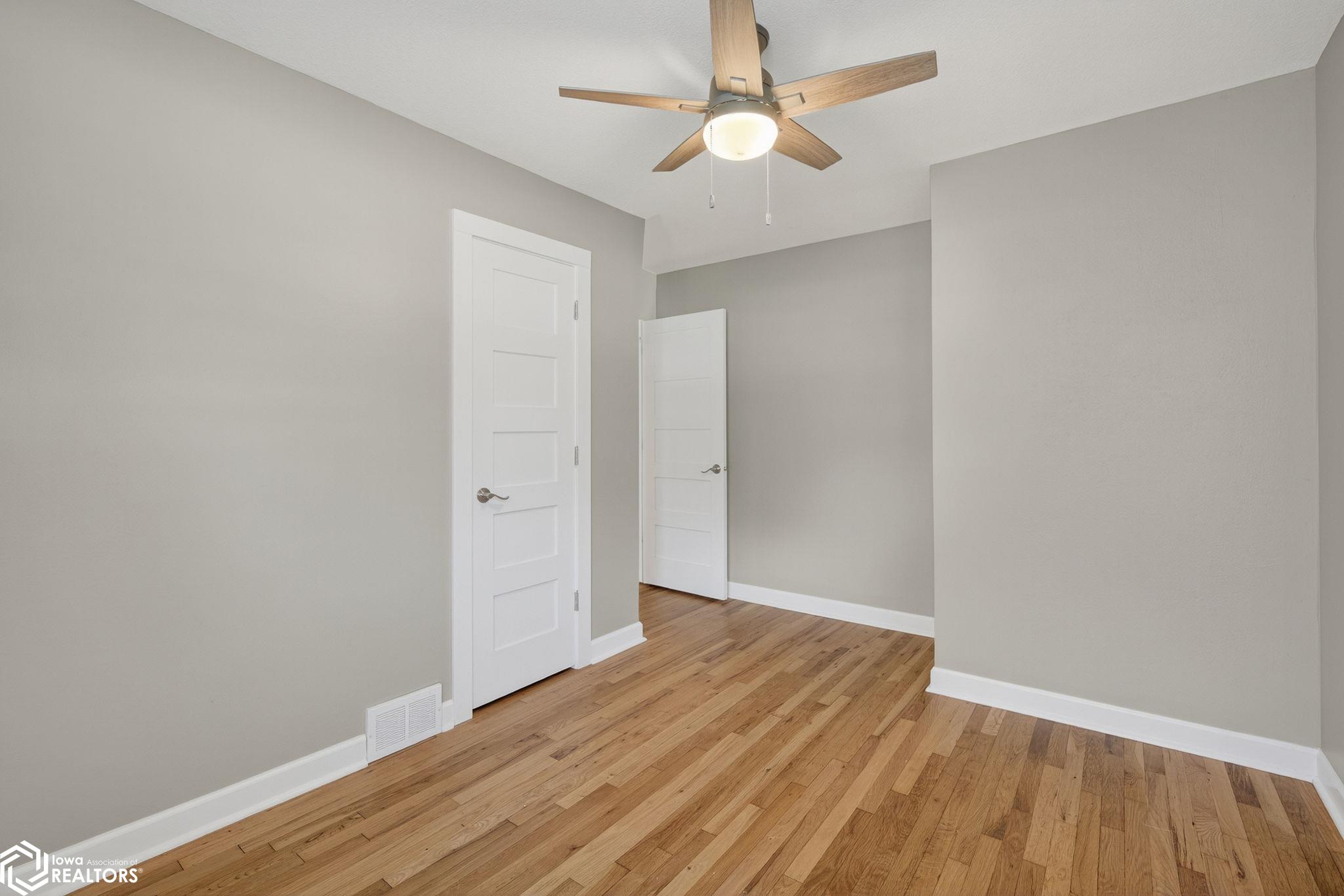 7702 SW 9th Street, Des Moines, Iowa image 11