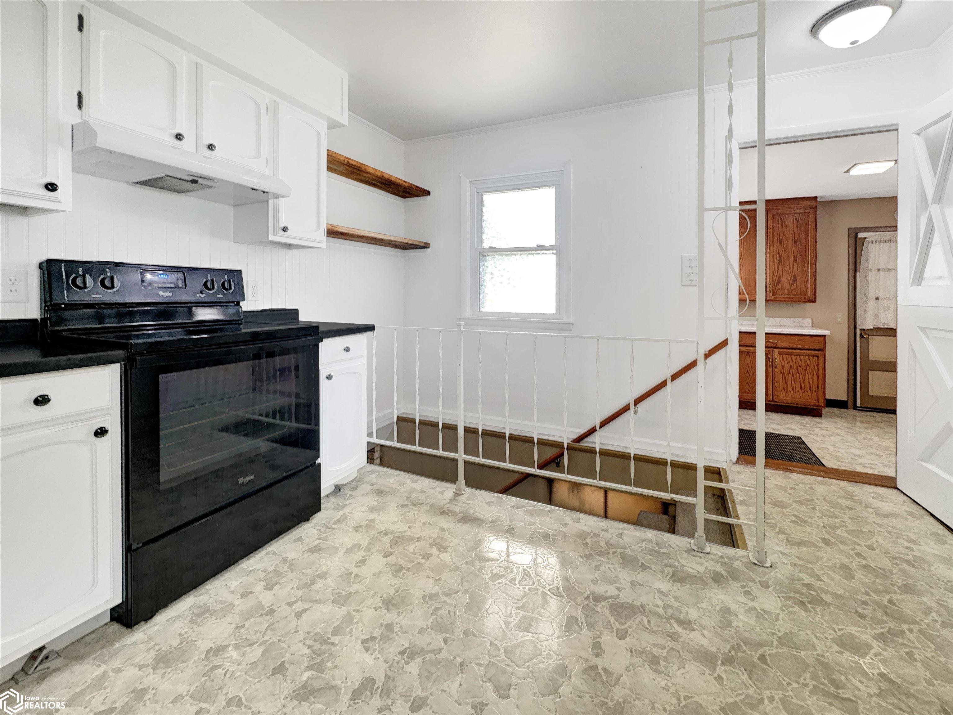 820 2nd Avenue, Hampton, Iowa image 9