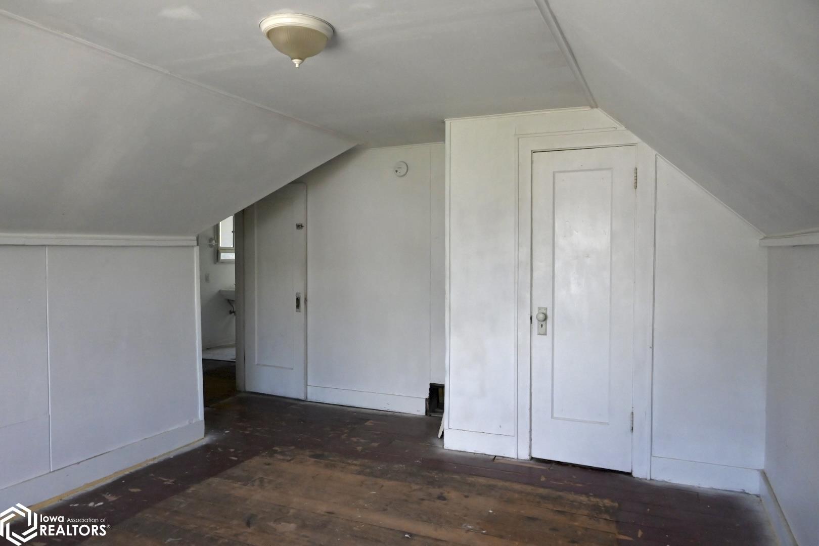 1615 Smith Street, Burlington, Iowa image 18