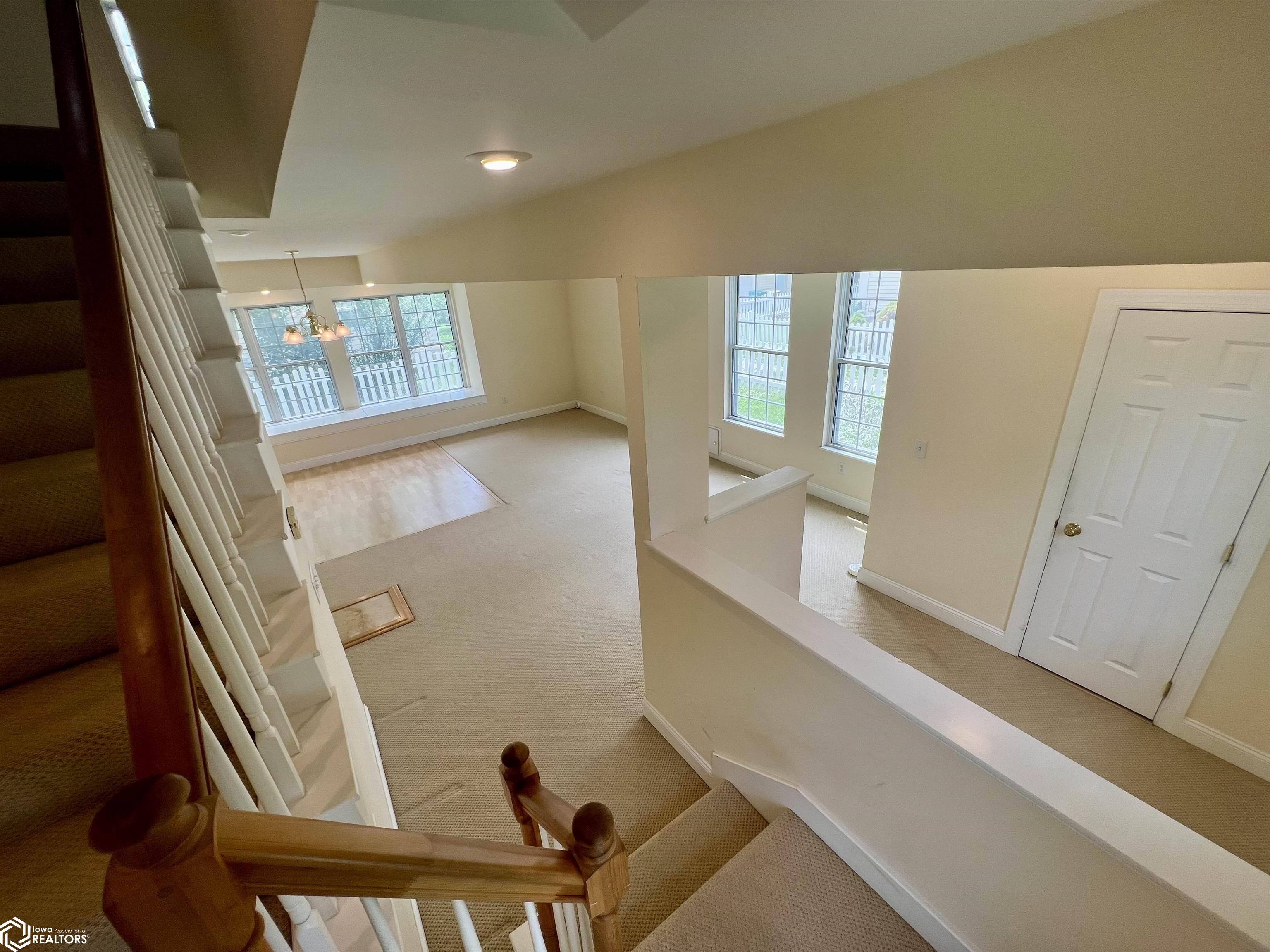 710 Orchard Place, Fairfield, Iowa image 22